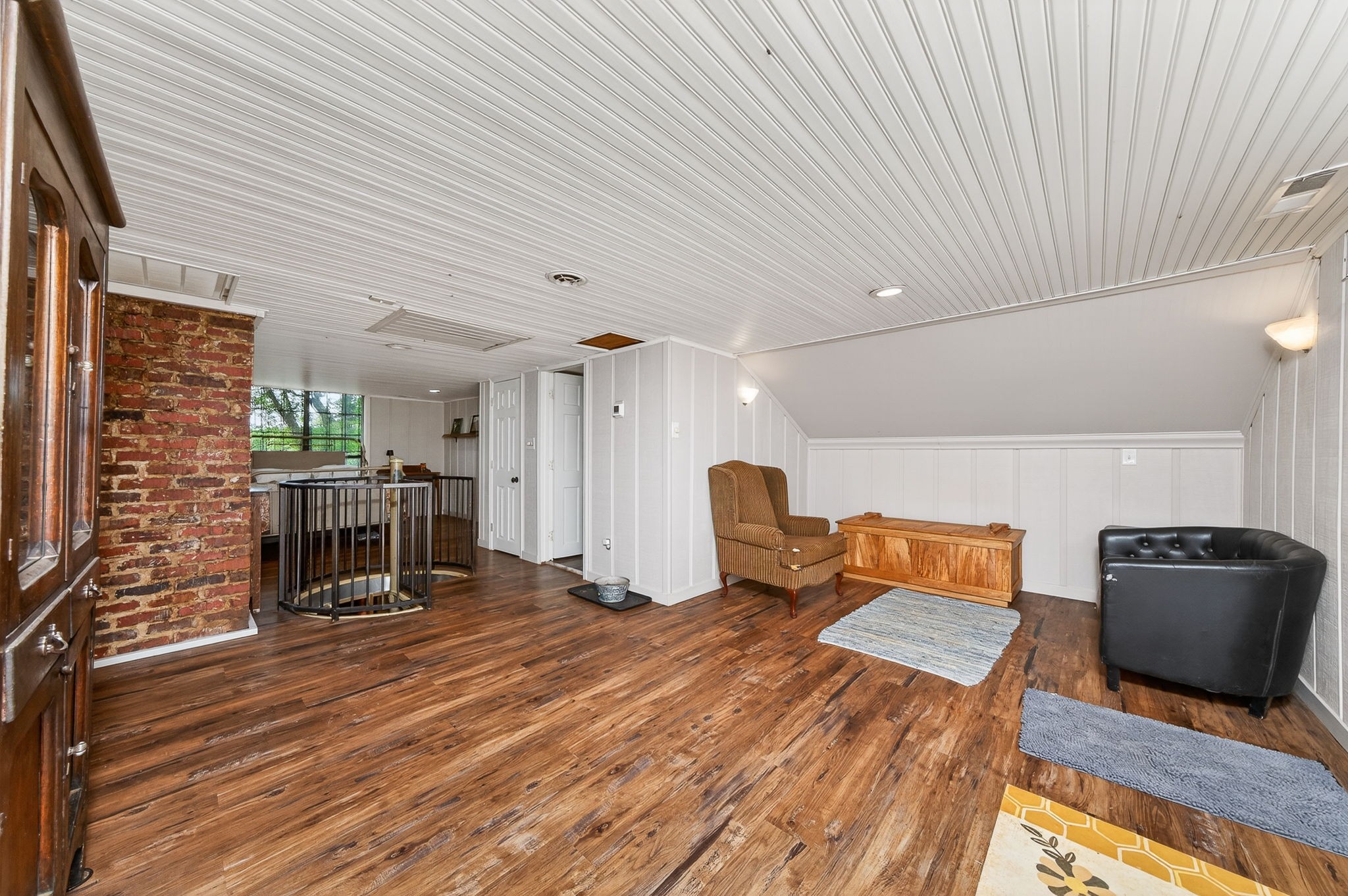 7400 Franks Ferry Rd Property Photo 26