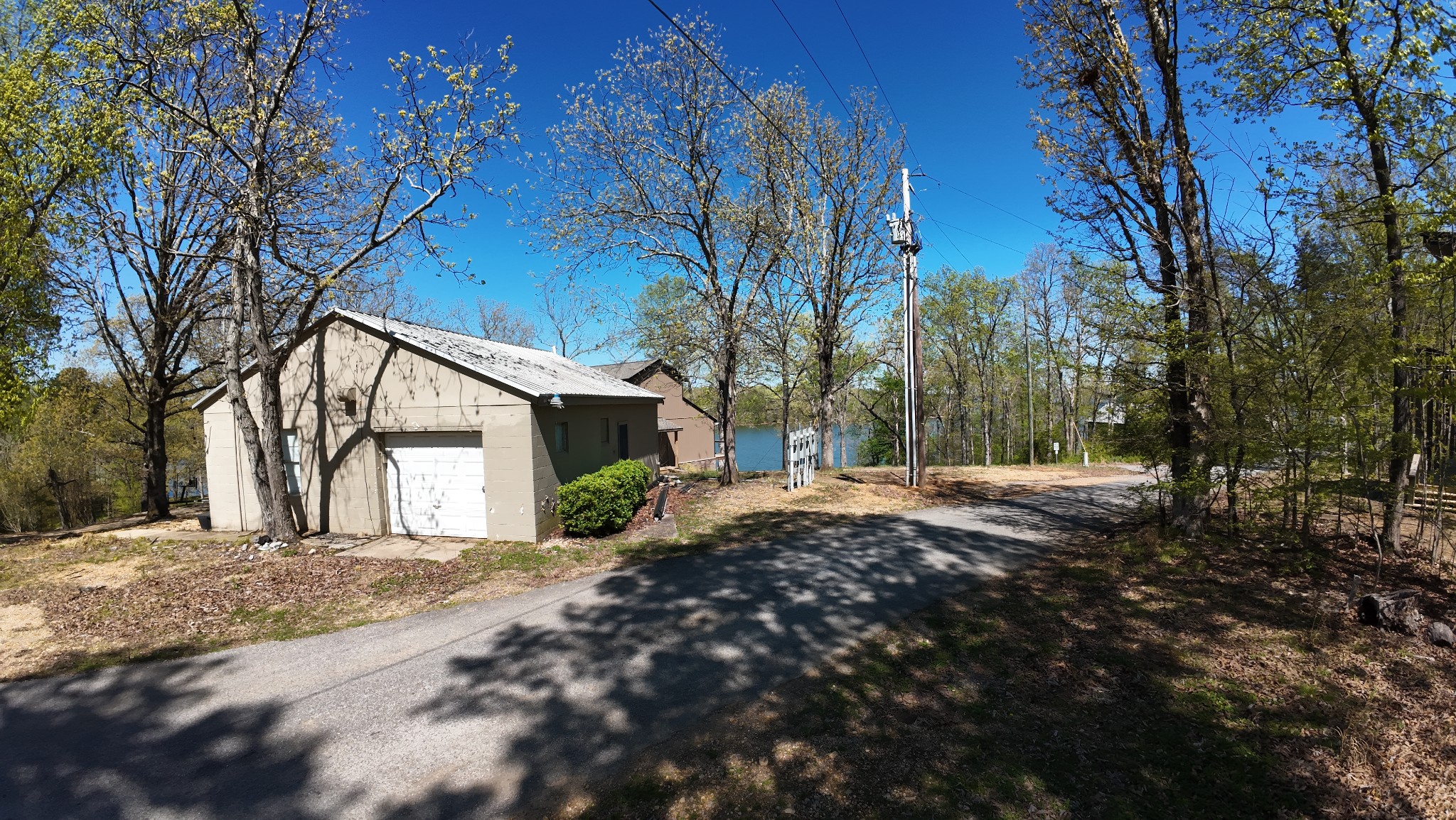 1024 Paradise Dr Property Photo 15