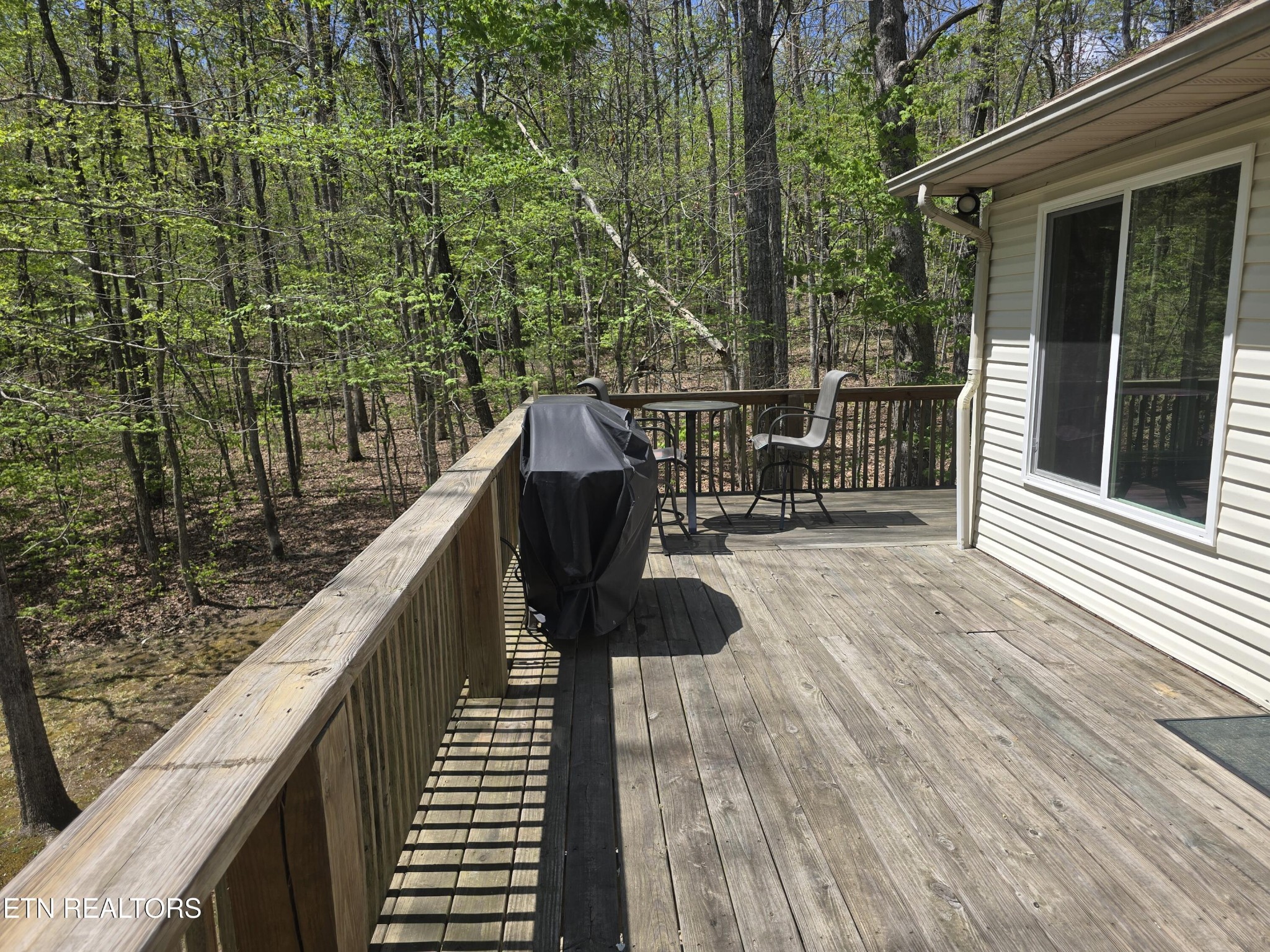 106 Lafayette Point Property Photo 17