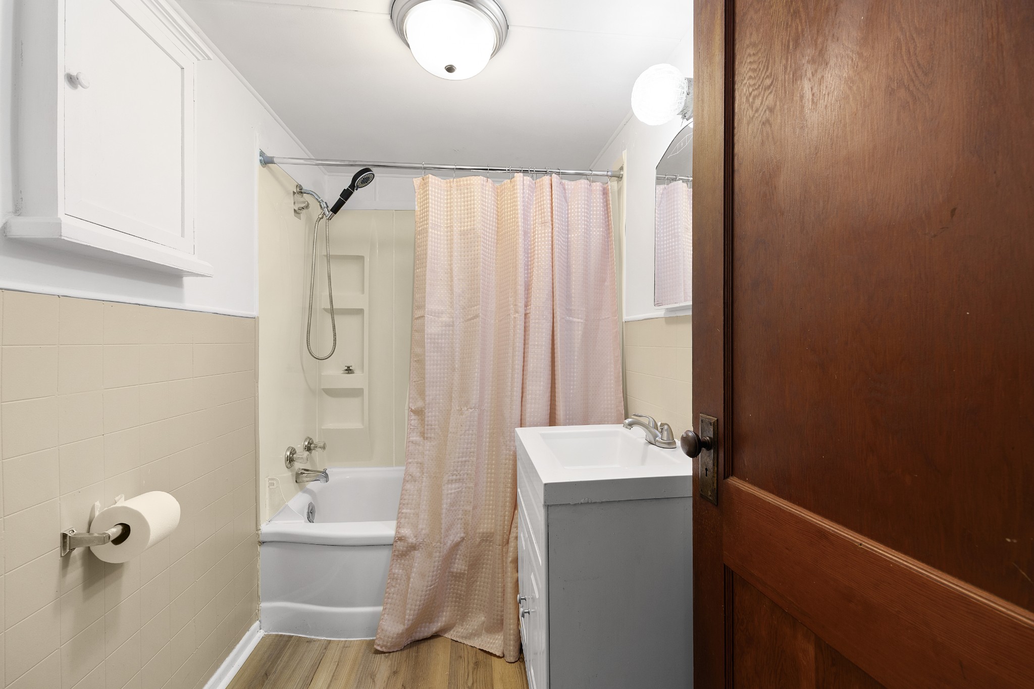 116 Summer St Property Photo 10