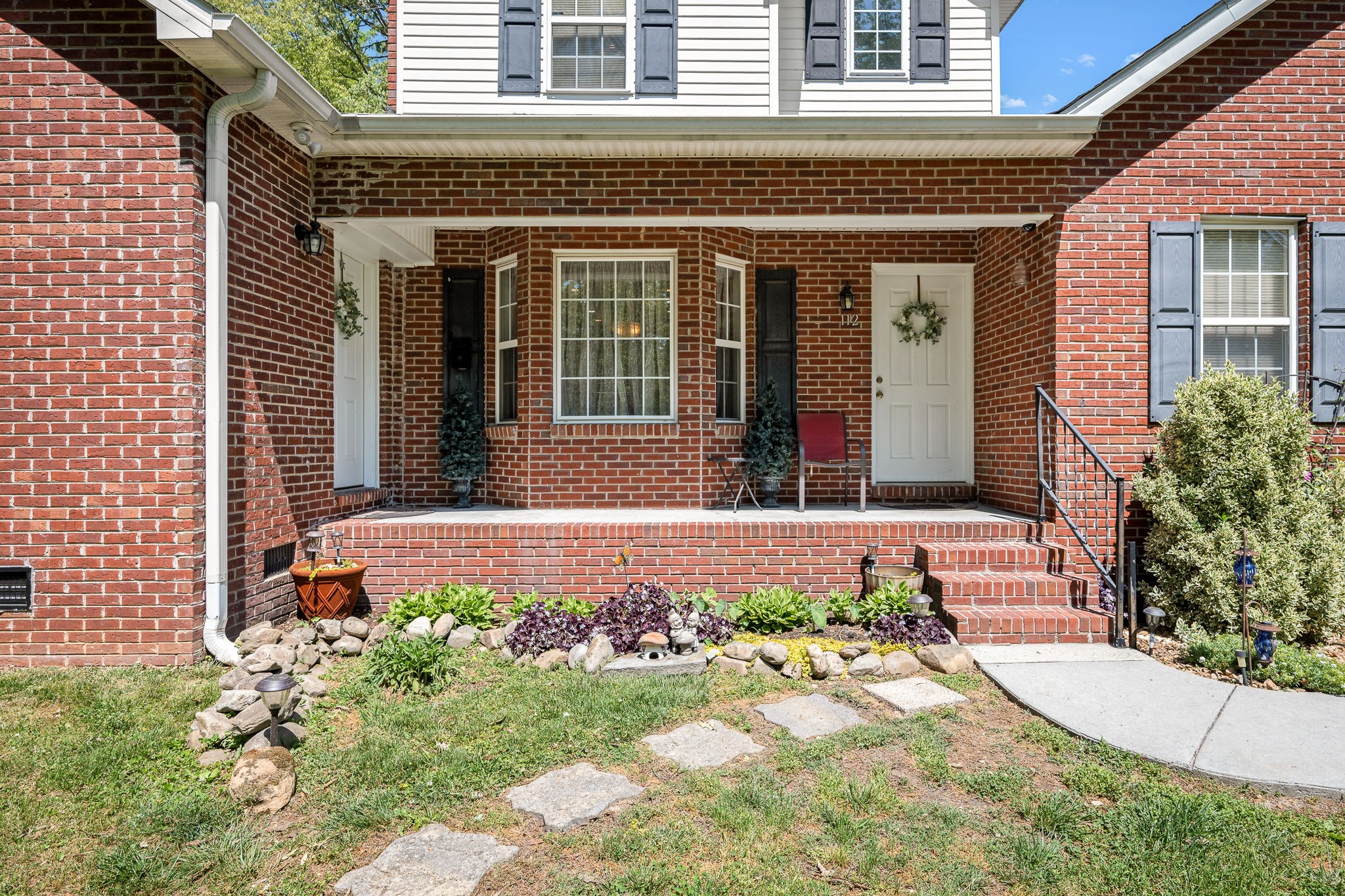 112 Prince Ln