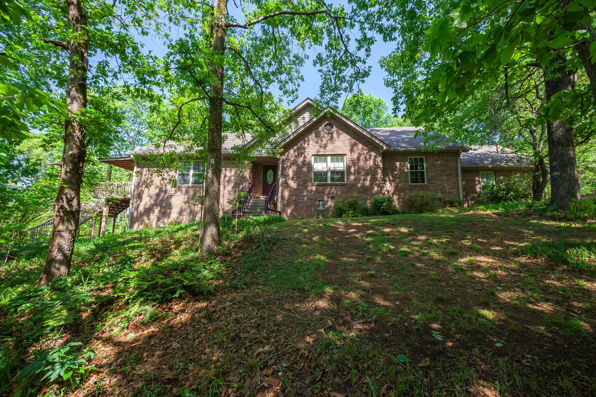 1050 Red Top Hill Rd Property Photo 1