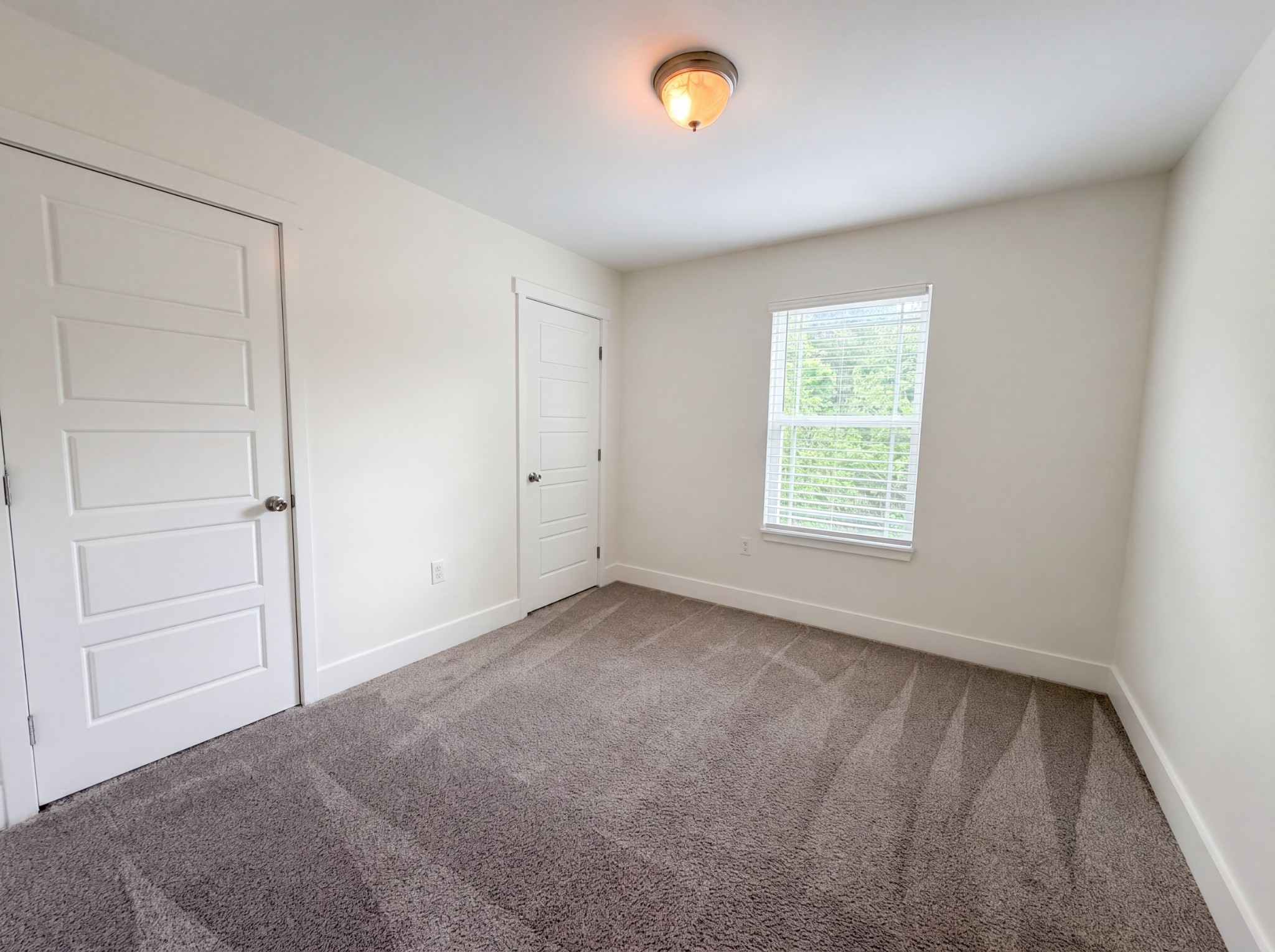 1134 Somerset Springs Dr Property Photo 11