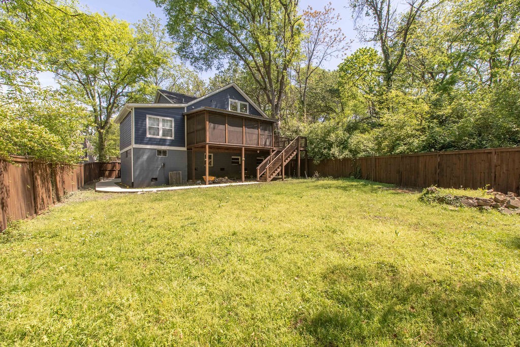 1021 College Ave Property Photo 1