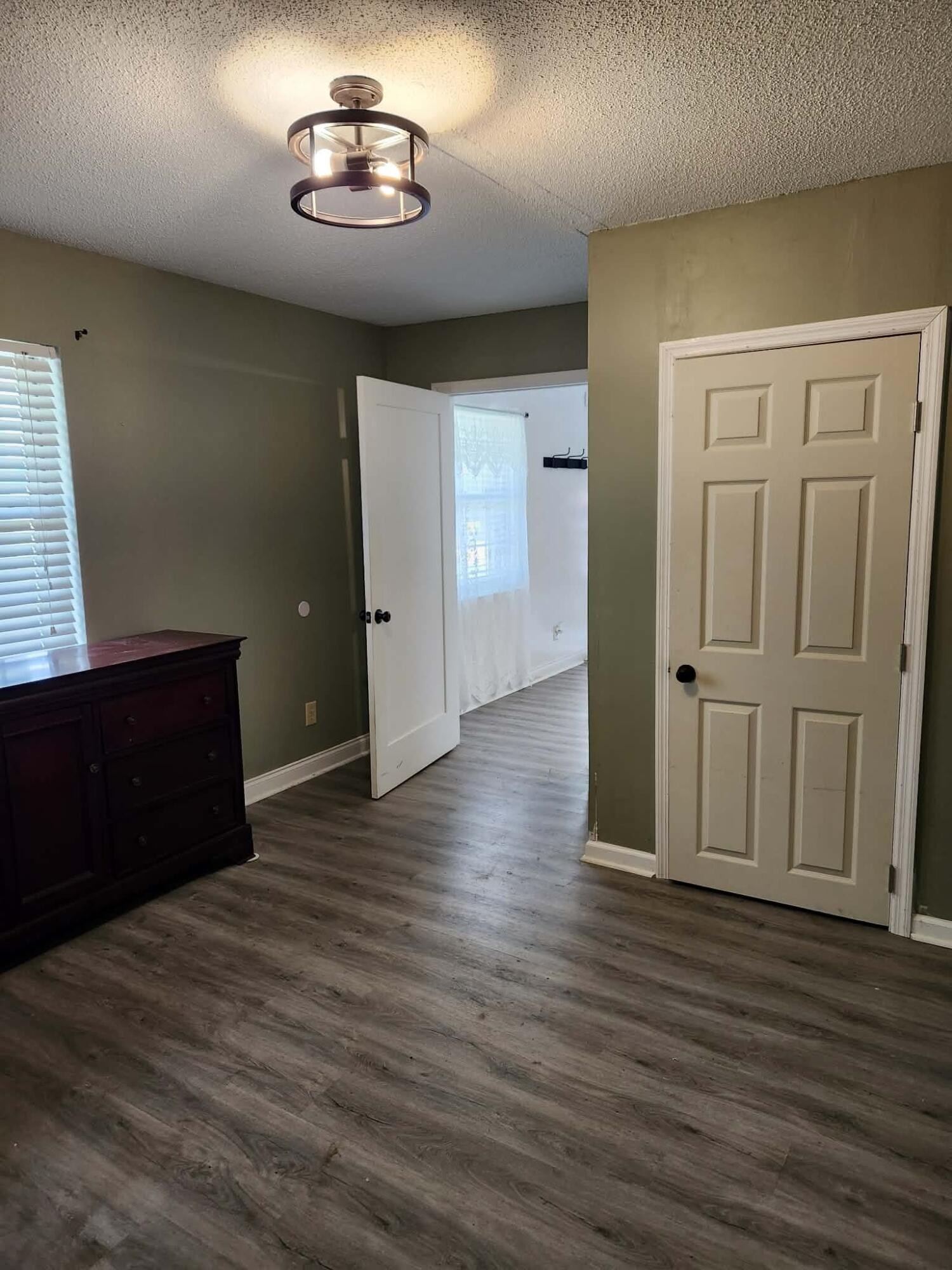 4128 Lost Oaks Drive Property Photo 11