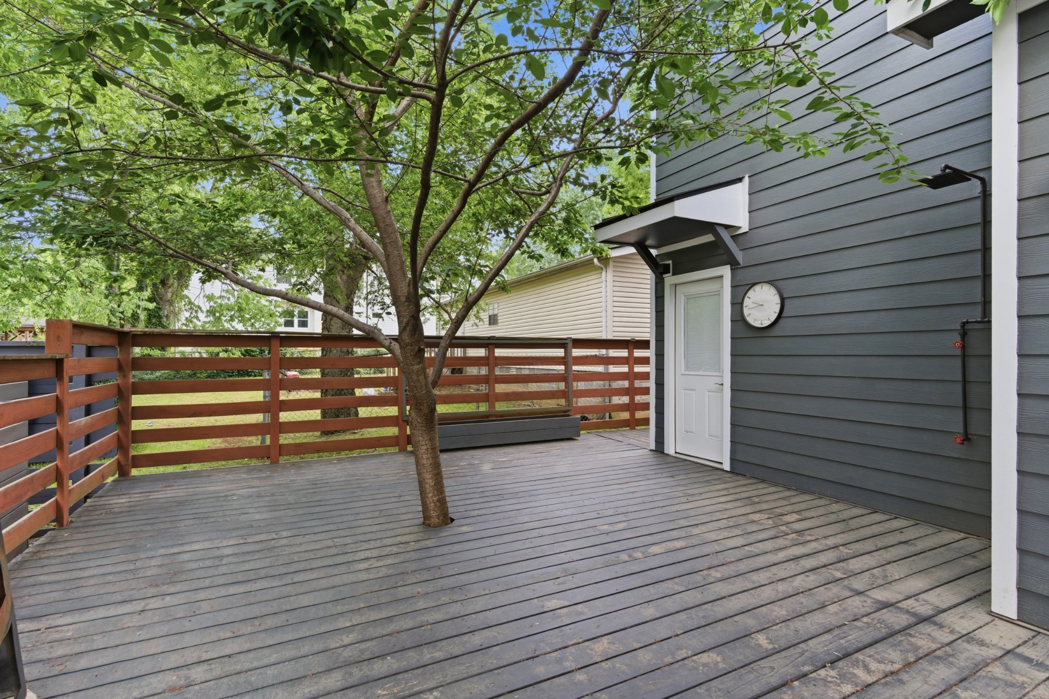 1501 Ward Ave Property Photo 32