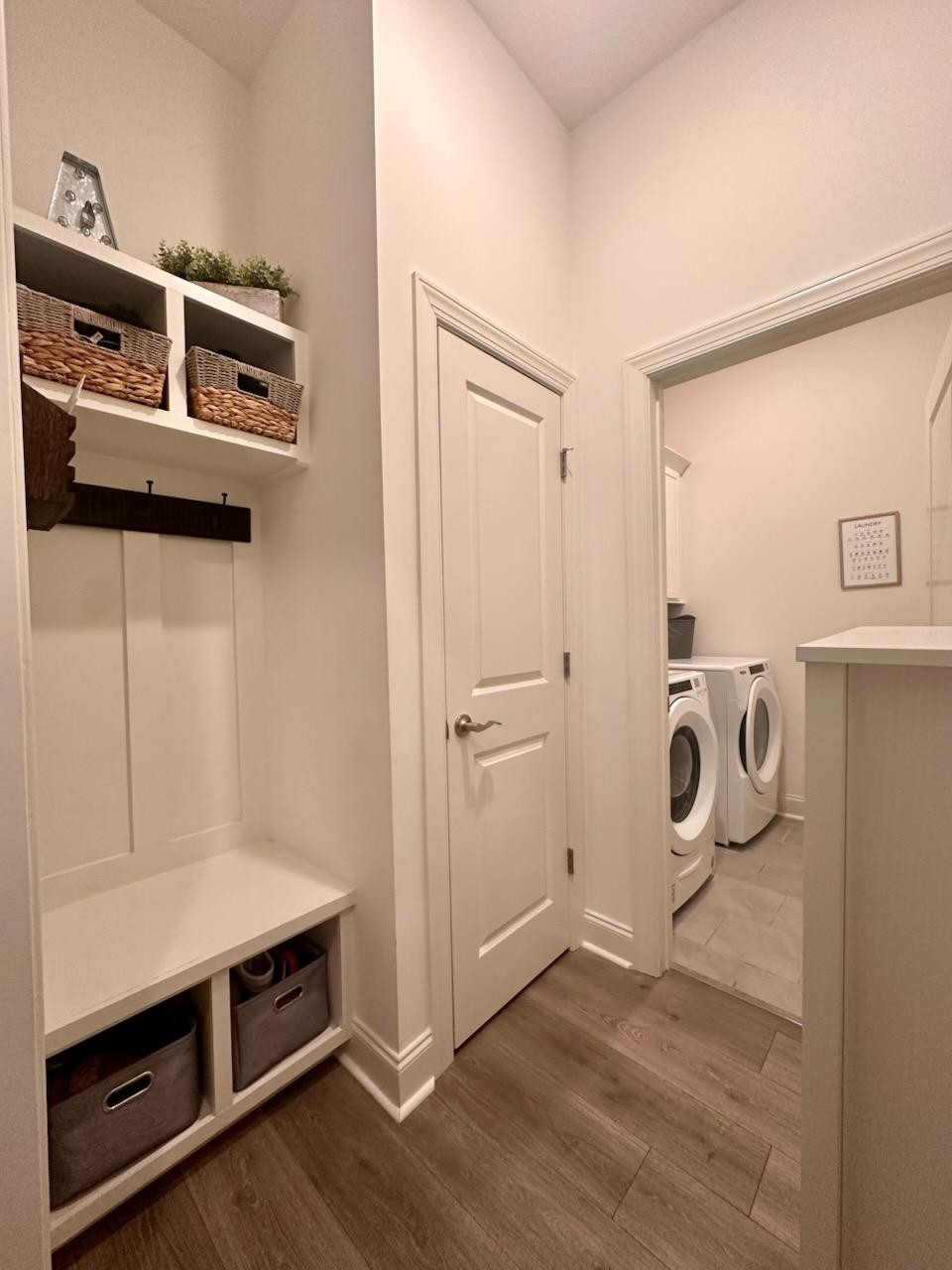 3058 Wiltshire Park Pl Property Photo 17