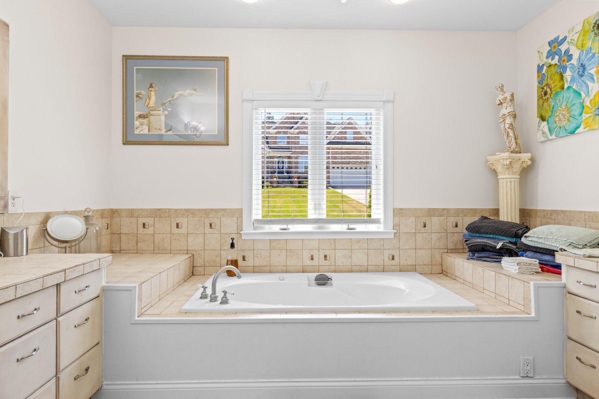 649 Wisley Way Property Photo 24