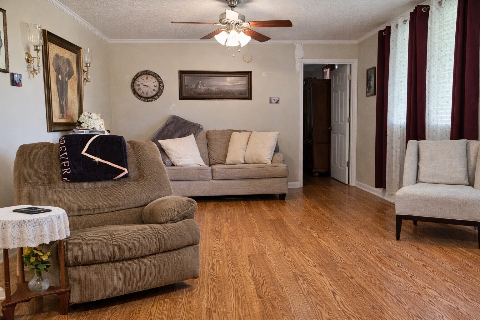 182 Rogers Ln Property Photo 9