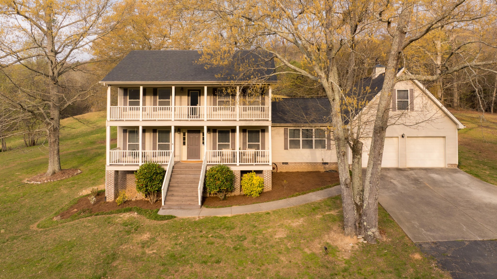 8040 Hog Jowl Road Property Photo 4