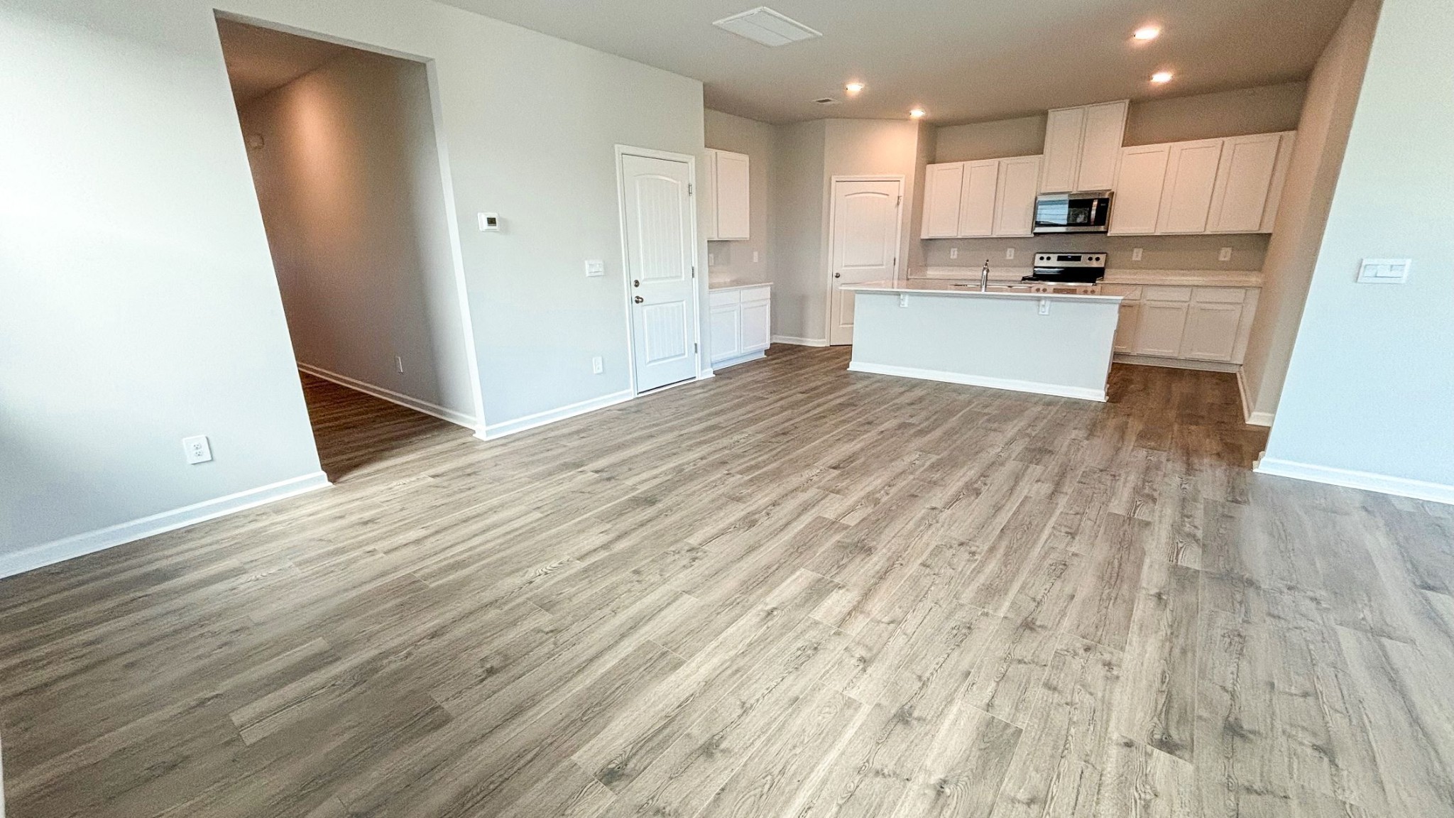 4927 Sandringham Lane Property Photo 16