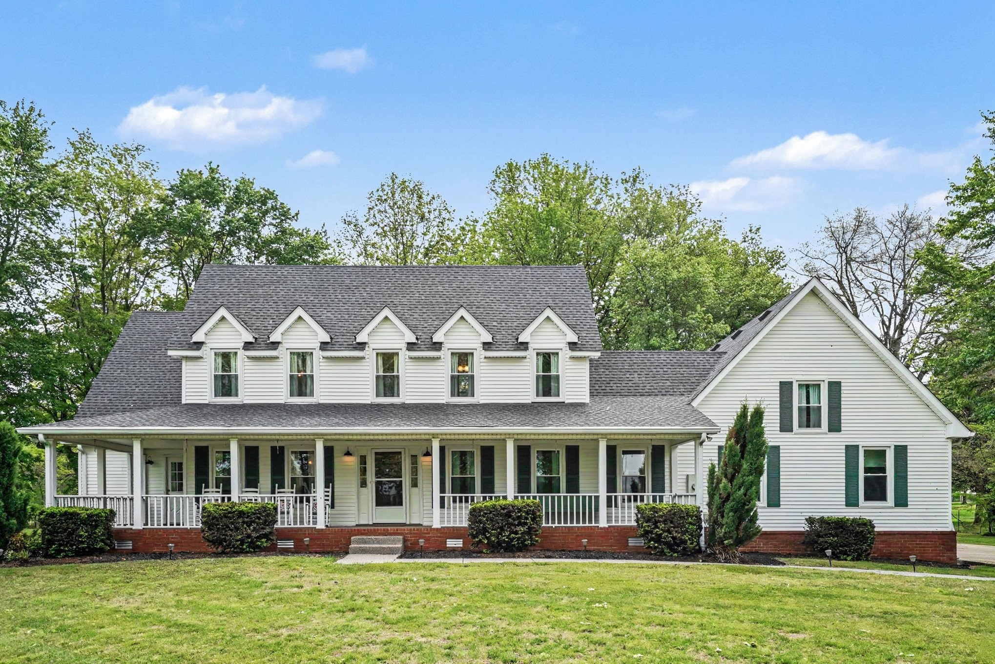 2075 Liebengood Rd