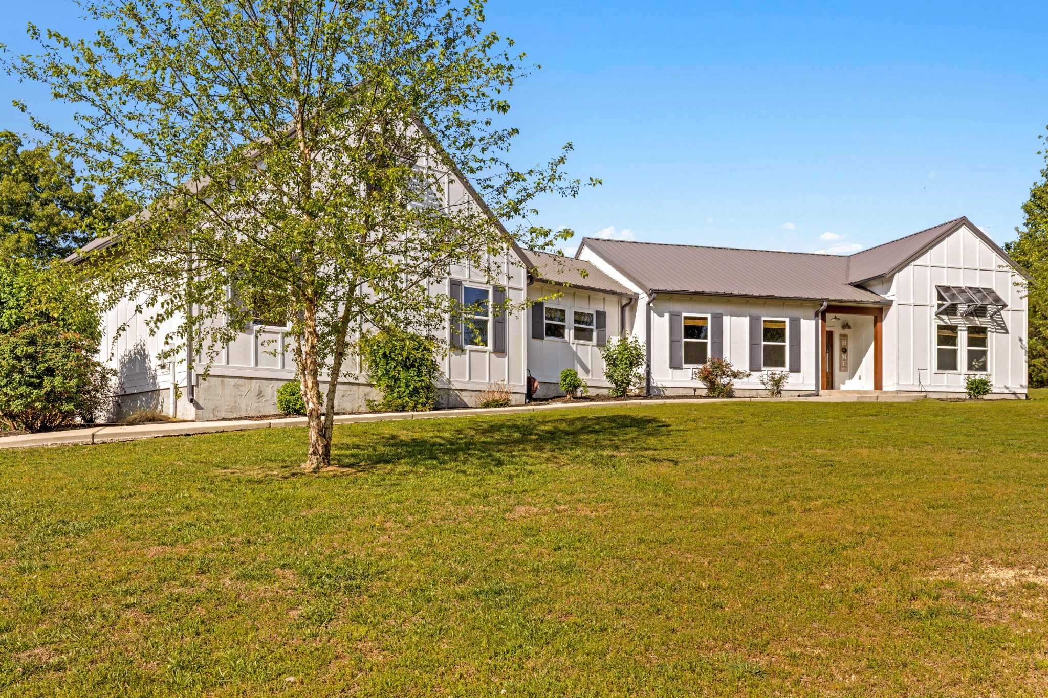 6934 Sims Road Property Photo 1