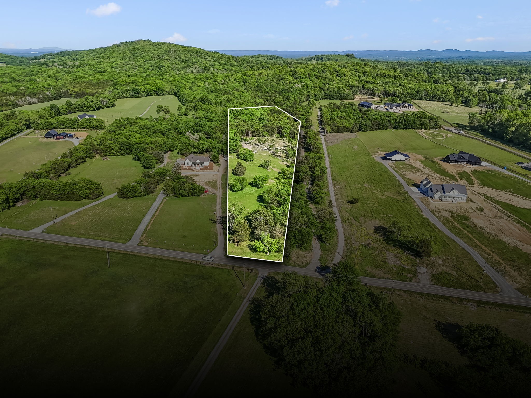 10567 Versailles Rd Property Photo 8