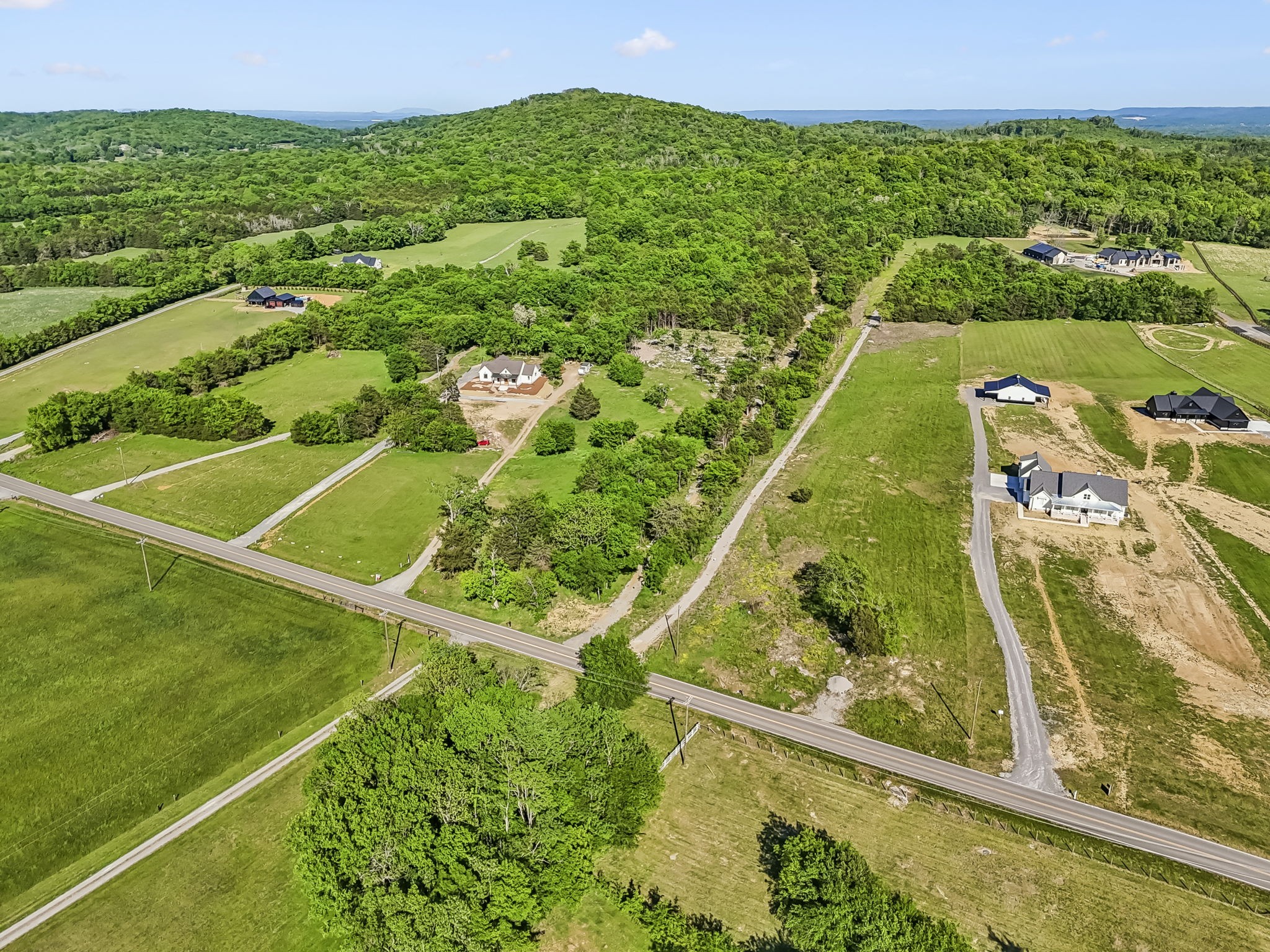 10567 Versailles Rd Property Photo 9