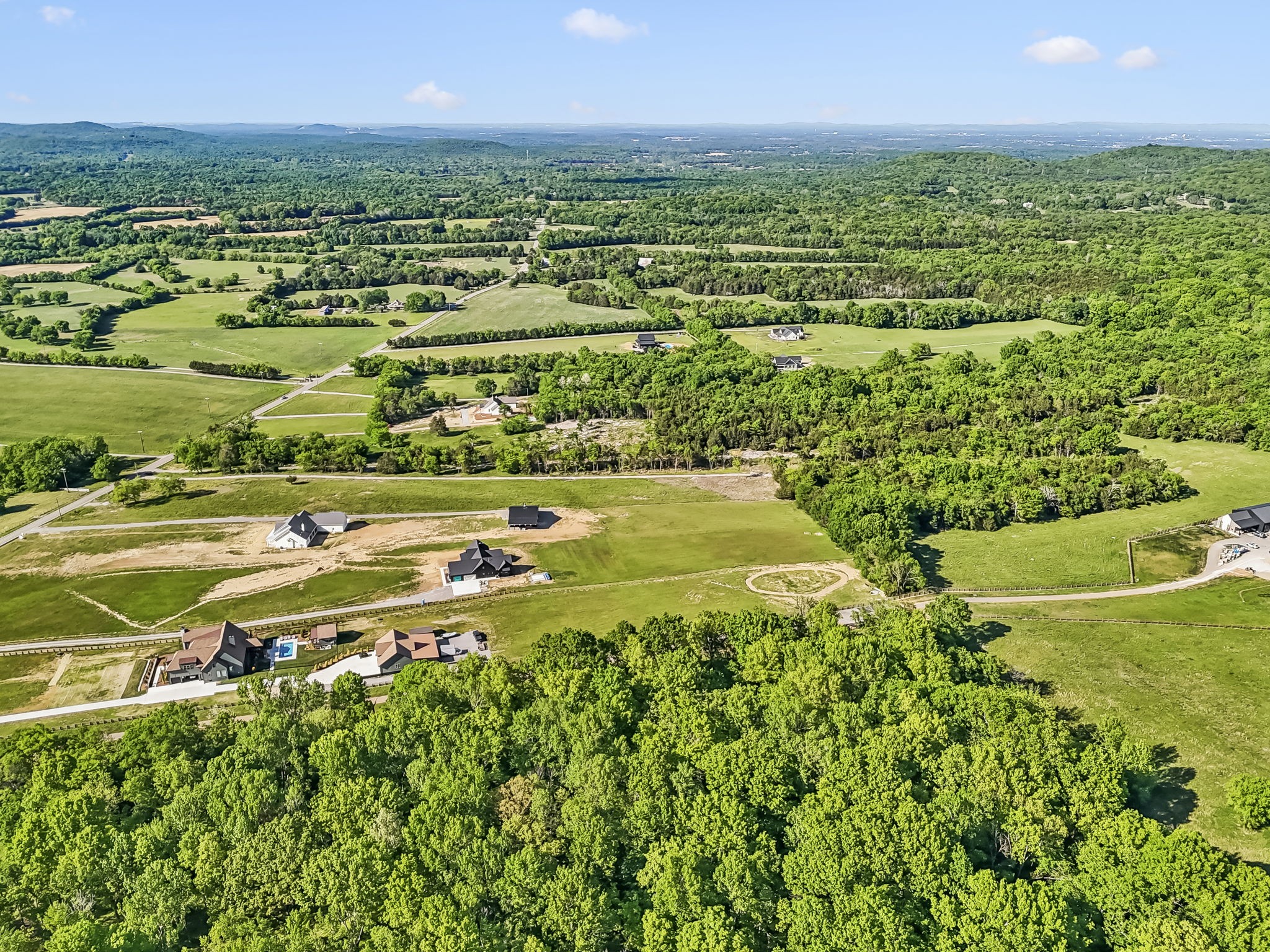 10567 Versailles Rd Property Photo 10