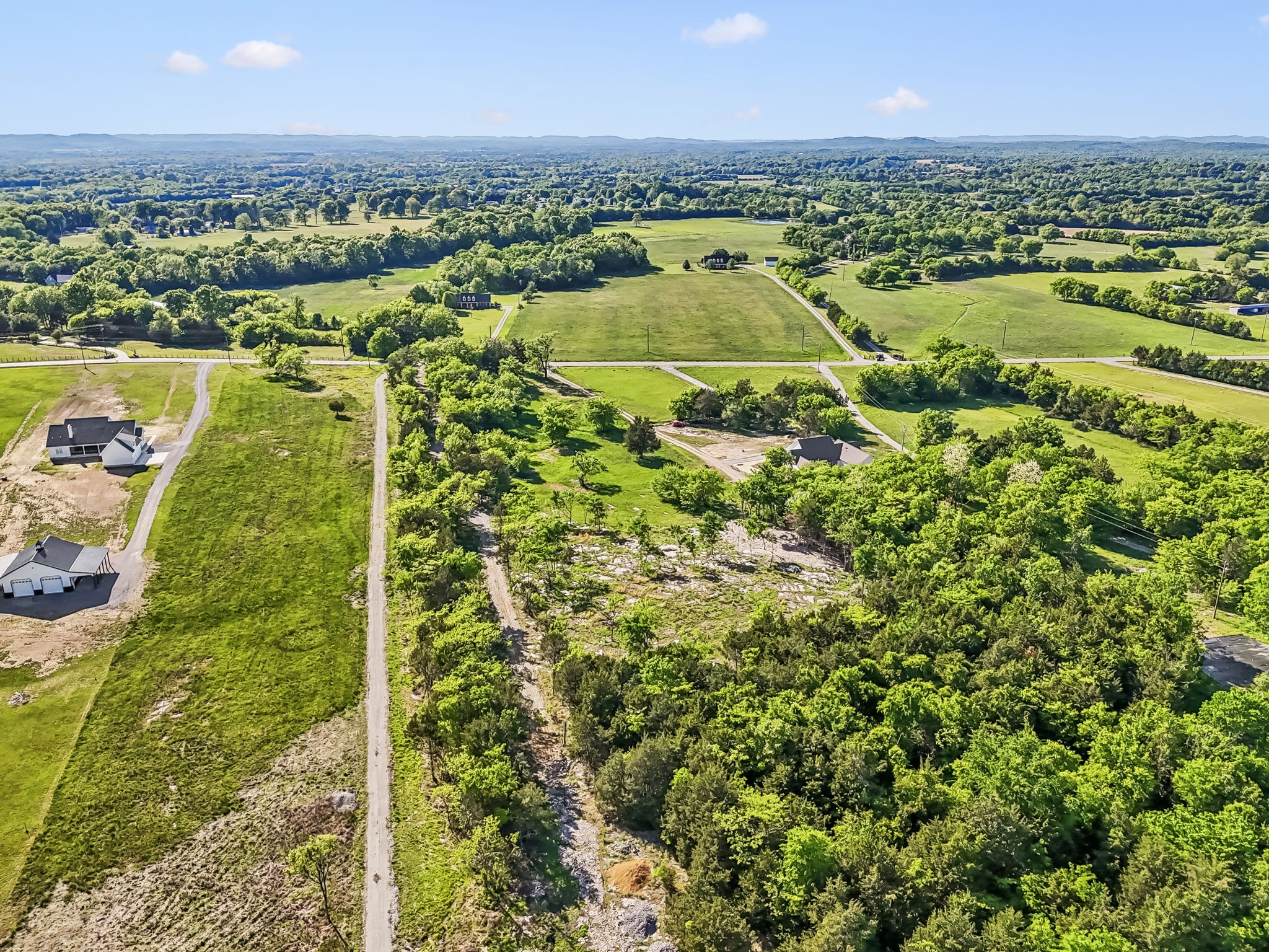 10567 Versailles Rd Property Photo 16