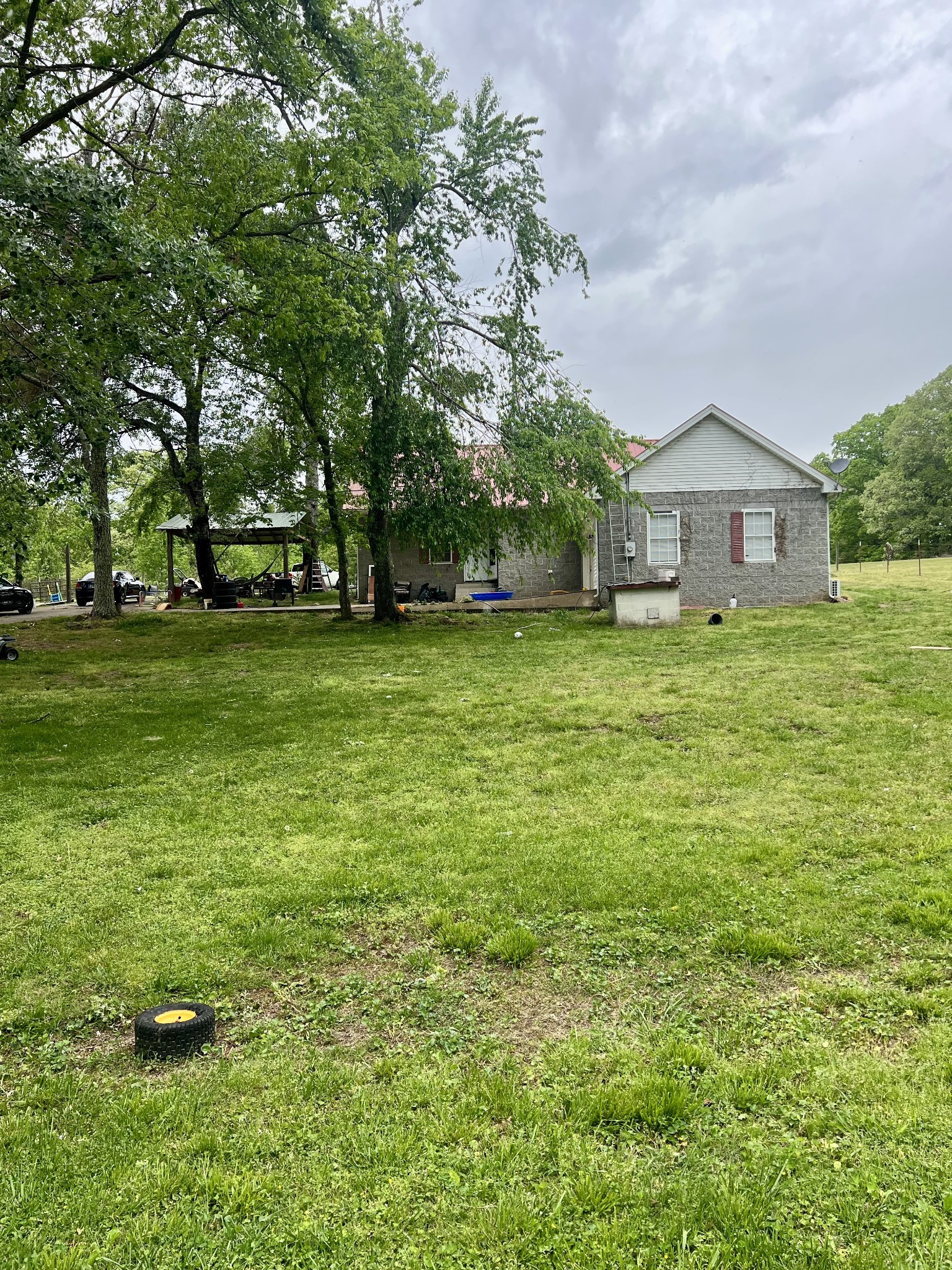 7526 Johnny Crow Rd Property Photo 1
