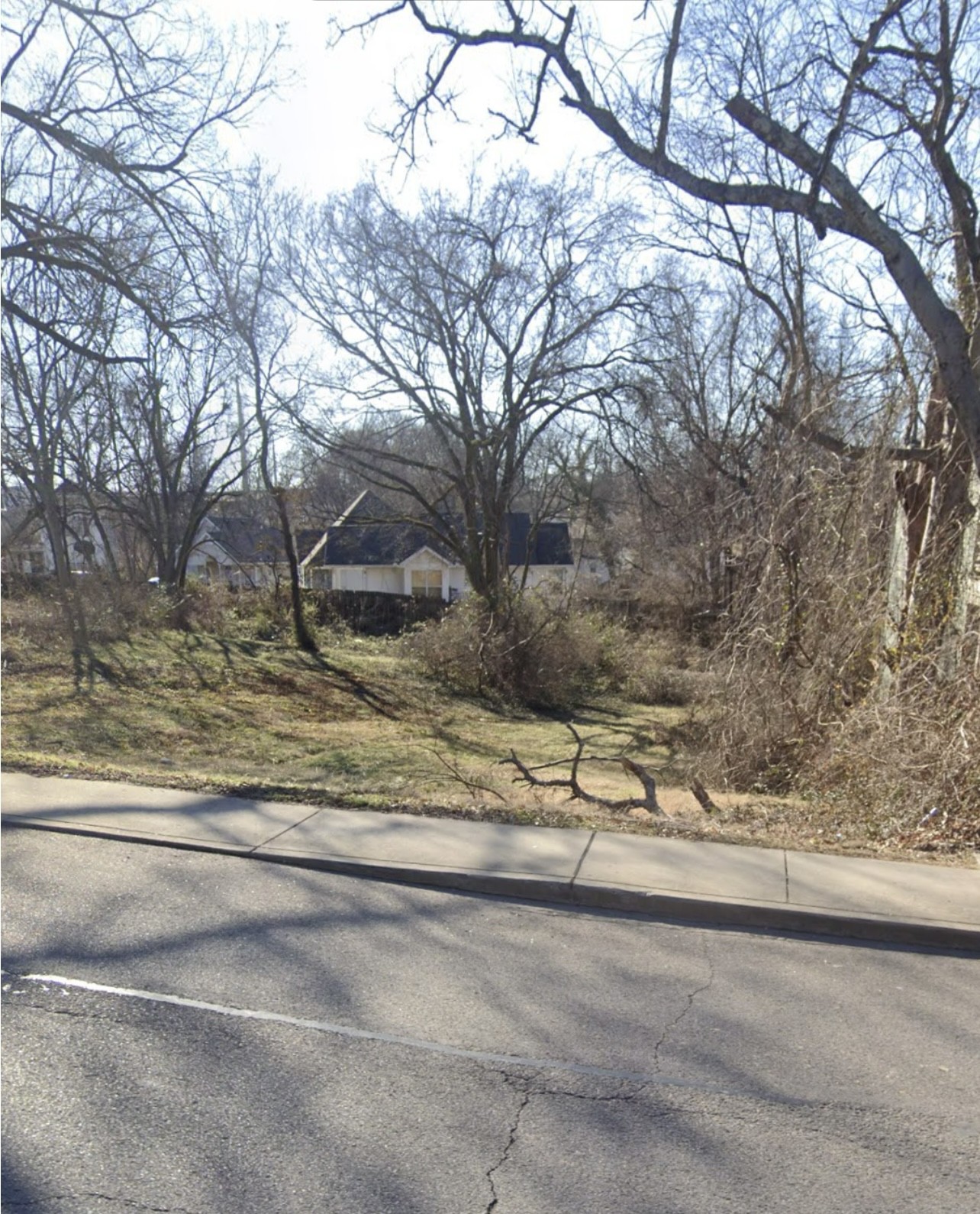 917 40th Ave, N Property Photo 1