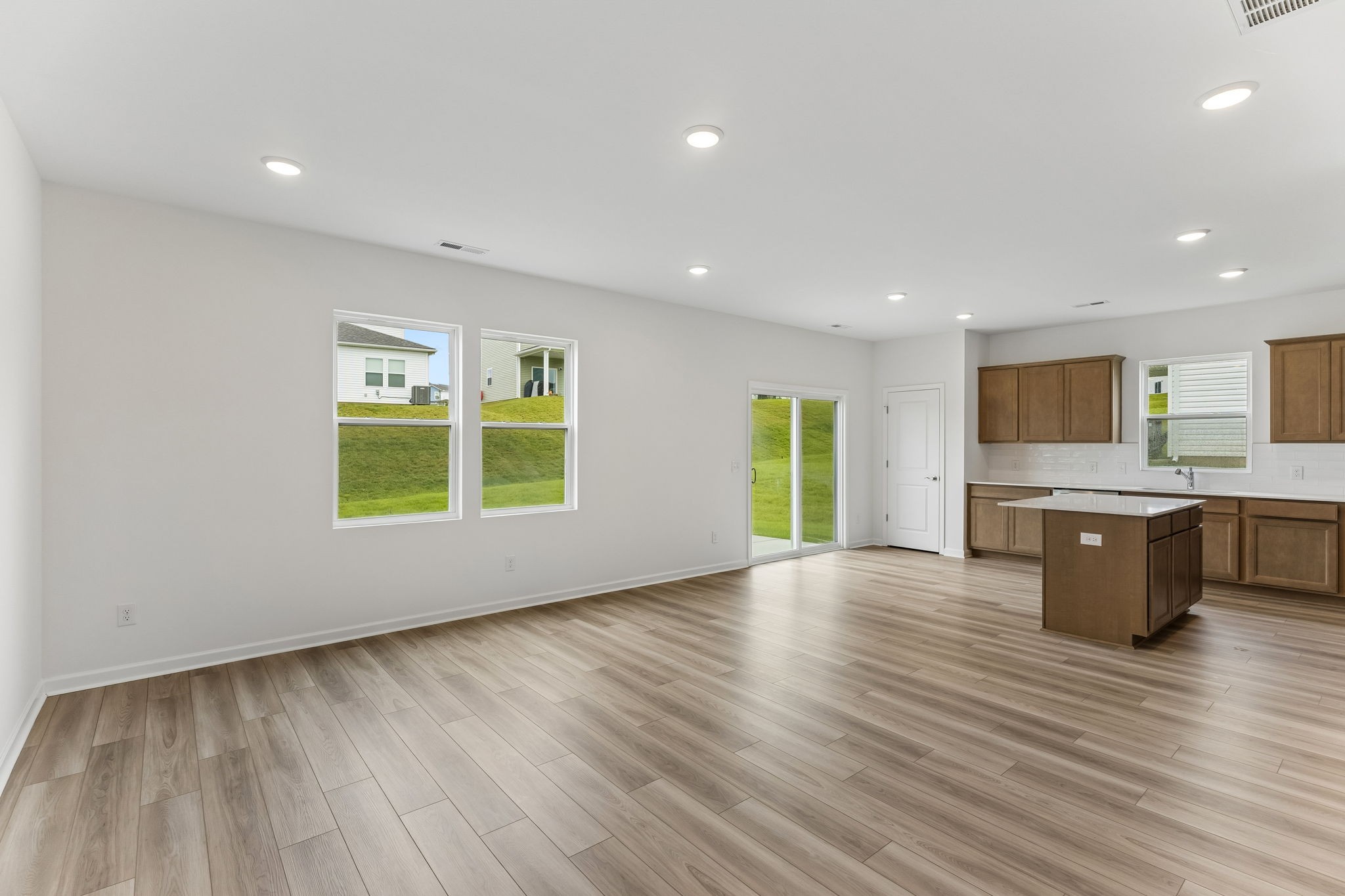 3276 Barrel Oak Pass Property Photo 14