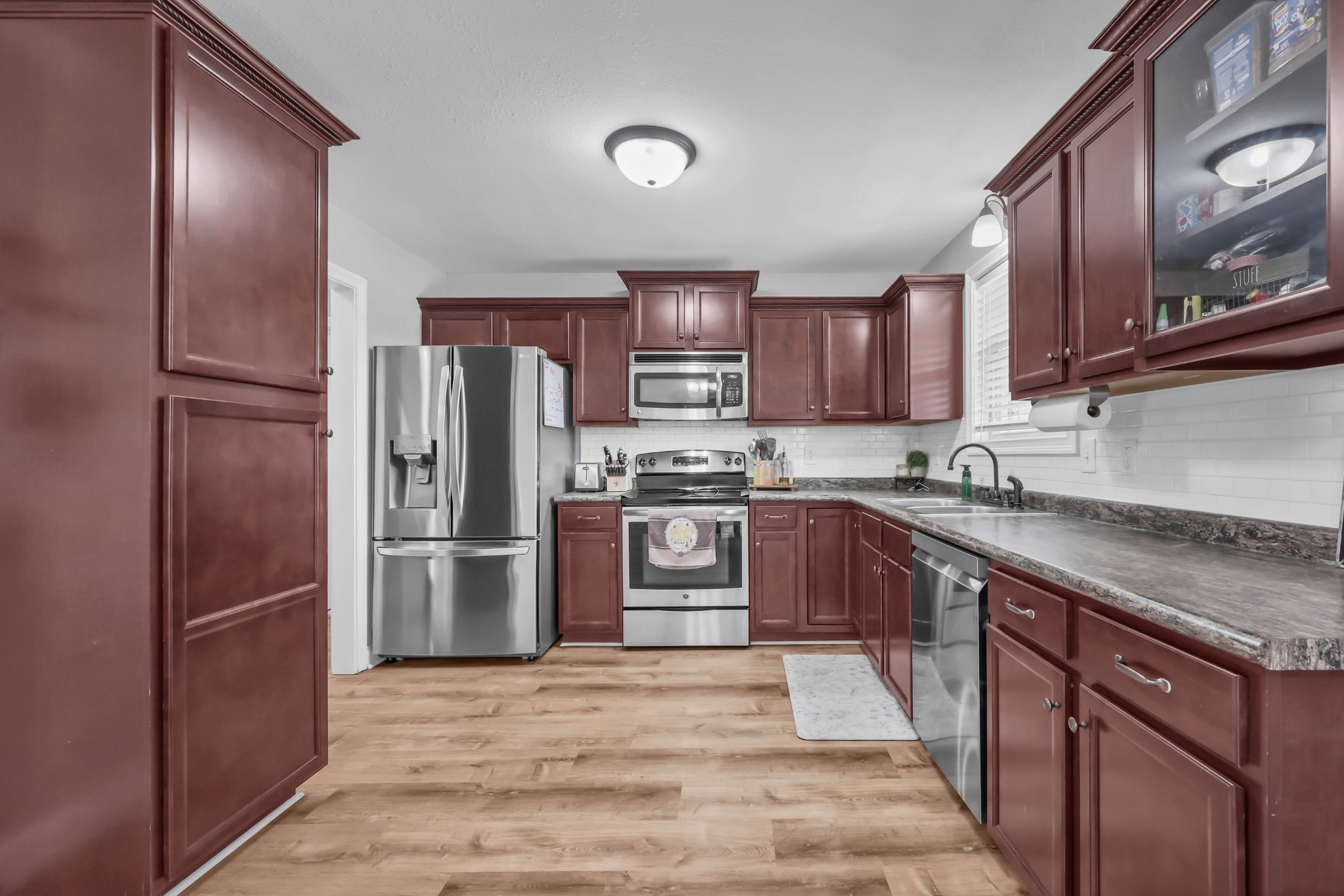 3450 Bradfield Dr Property Photo 11