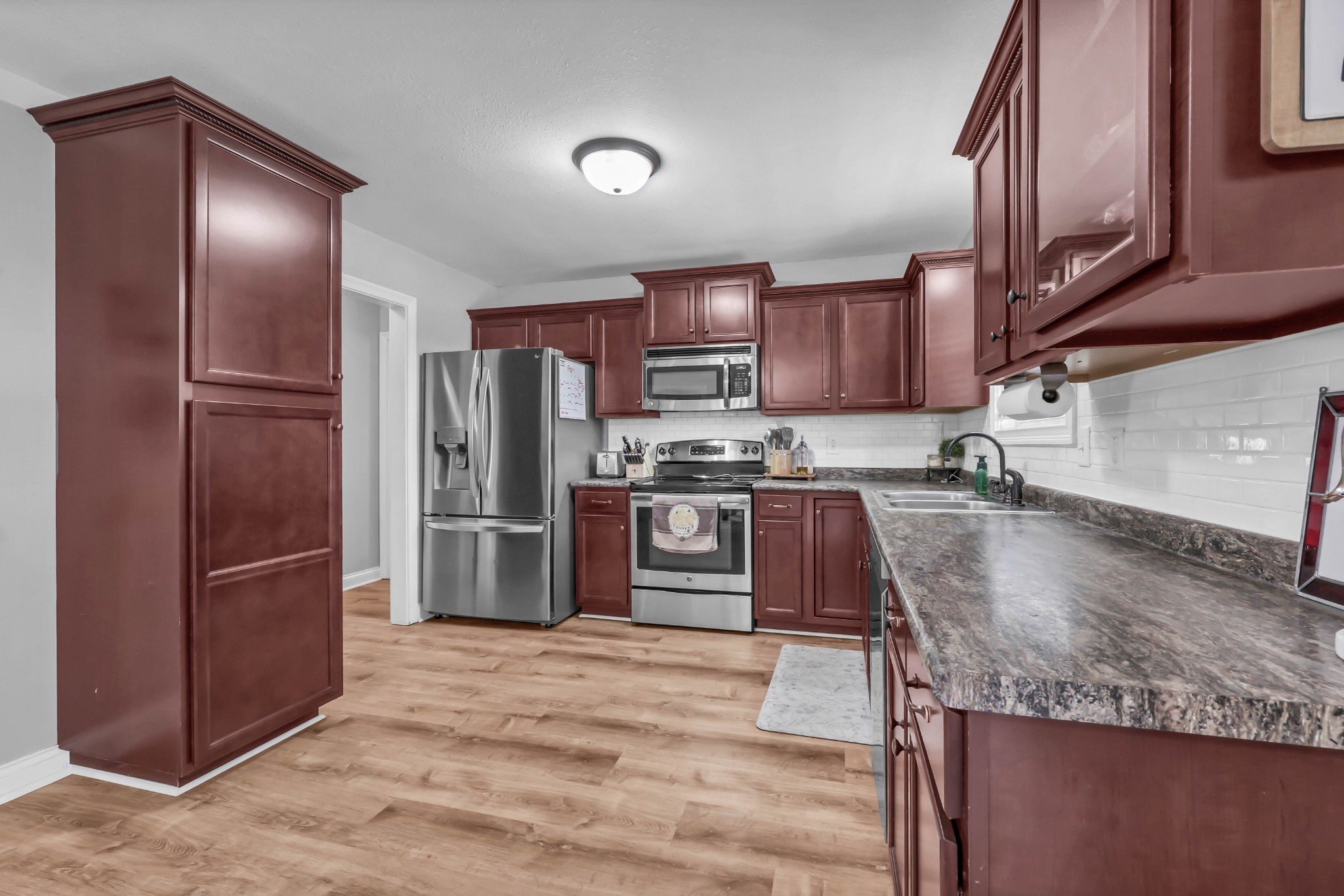 3450 Bradfield Dr Property Photo 12