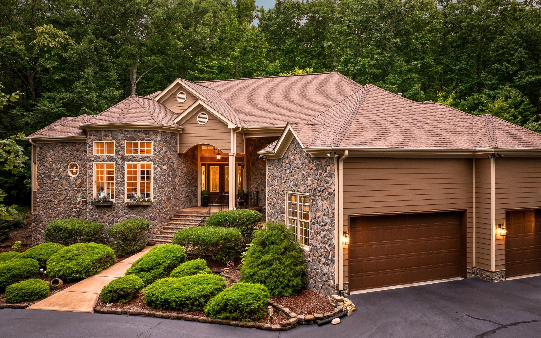 240 Horseshoe Bend Road, E Property Photo 4