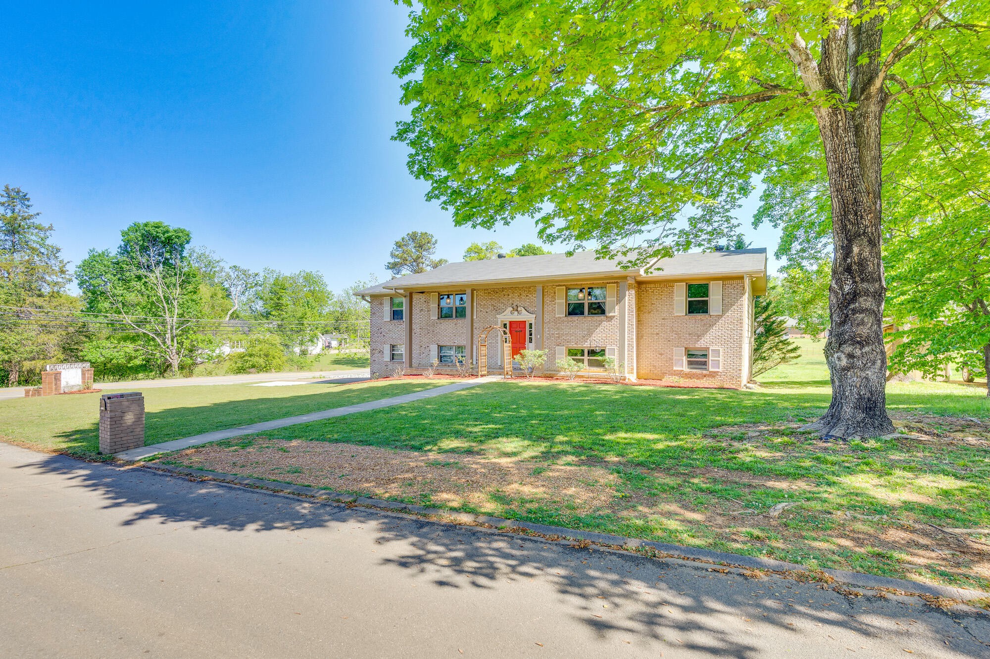 1701 Ray Jo Circle Property Photo 6