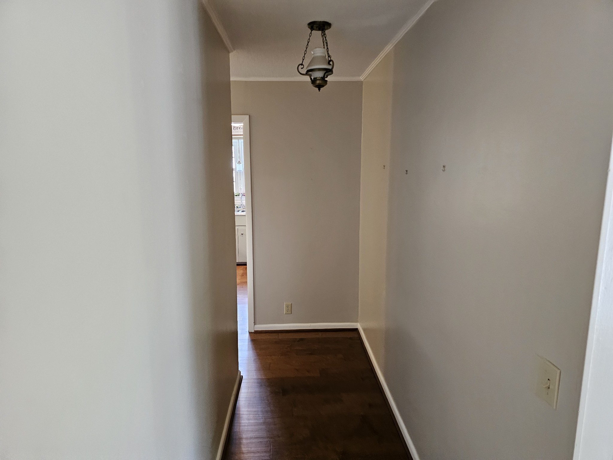 106 Willow St, N Property Photo 12