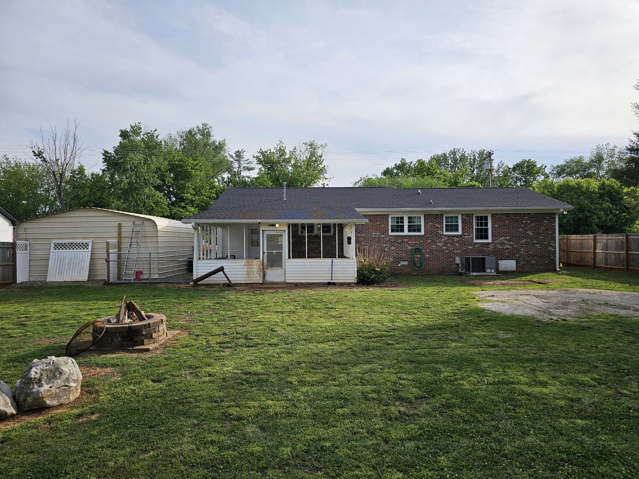 106 Willow St, N Property Photo 29