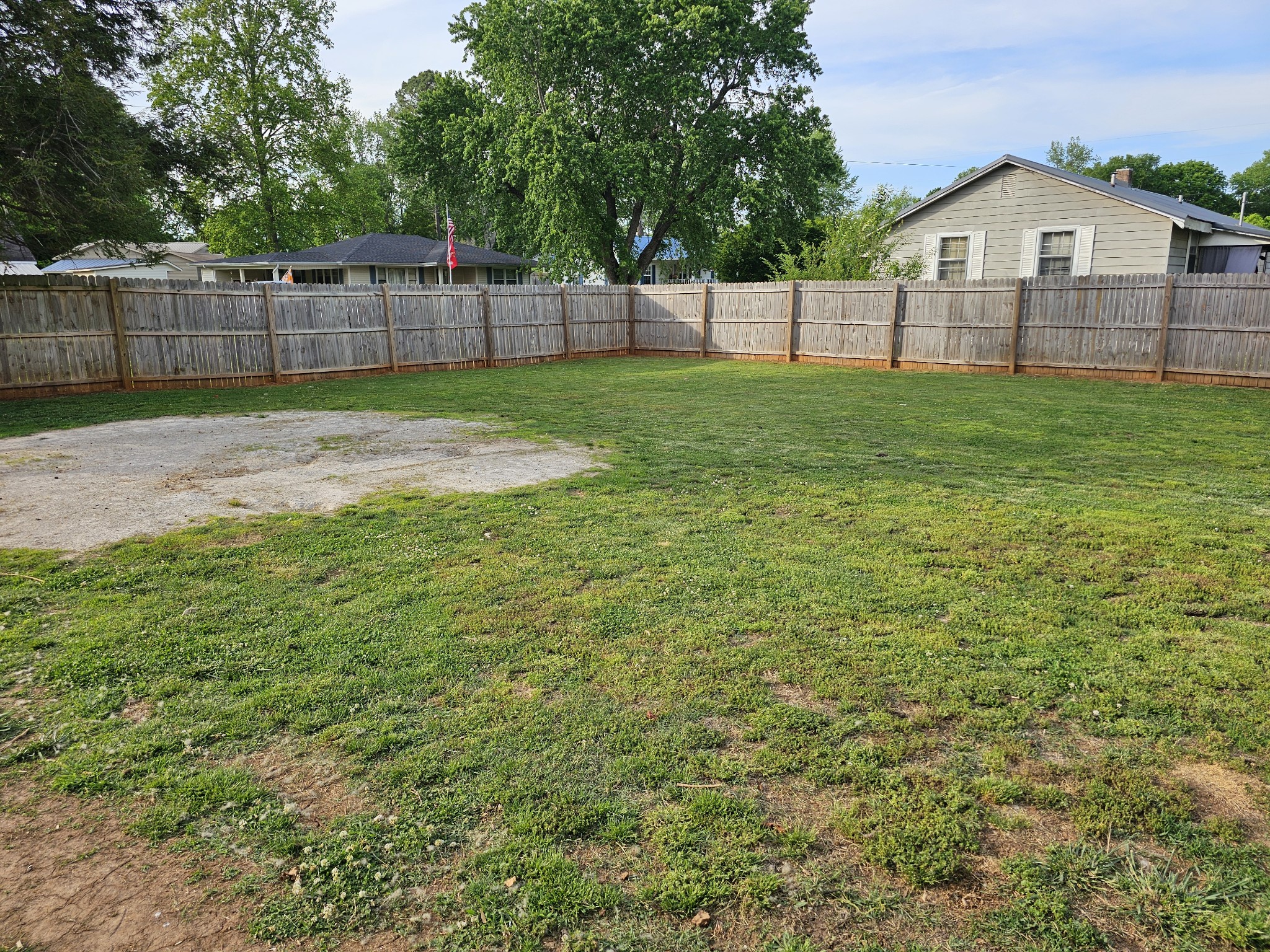 106 Willow St, N Property Photo 33