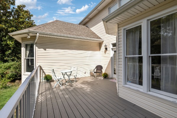 2701 N Highlands Dr Property Photo 38
