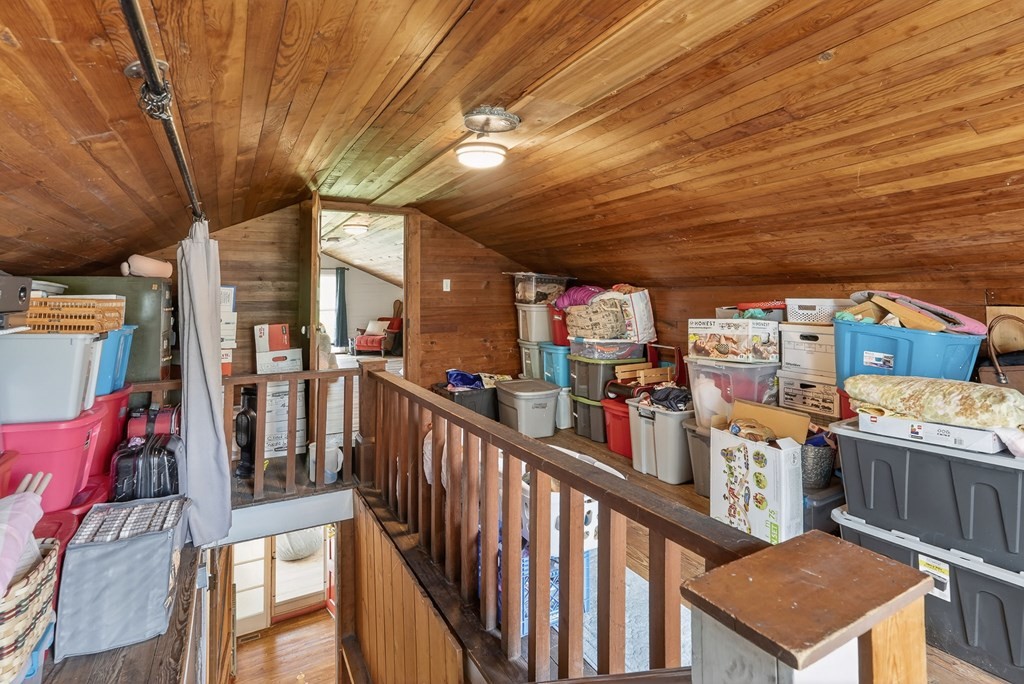 105 Roberts St Property Photo 34
