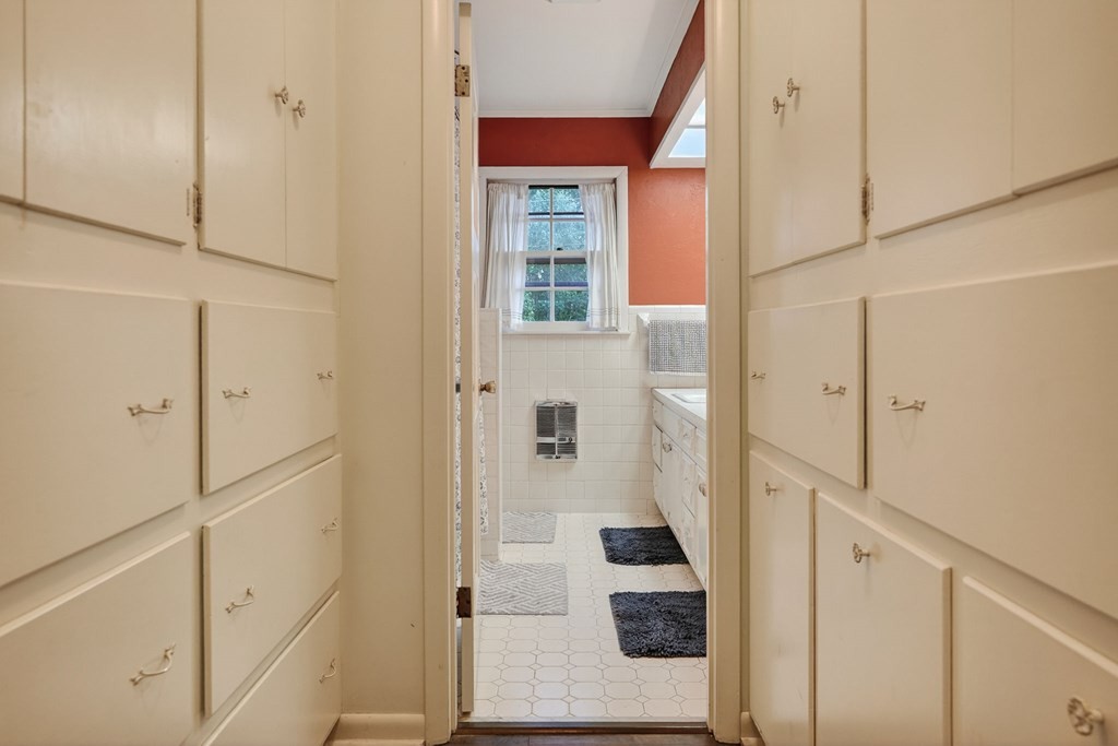 843 W Bockman Way Property Photo 19