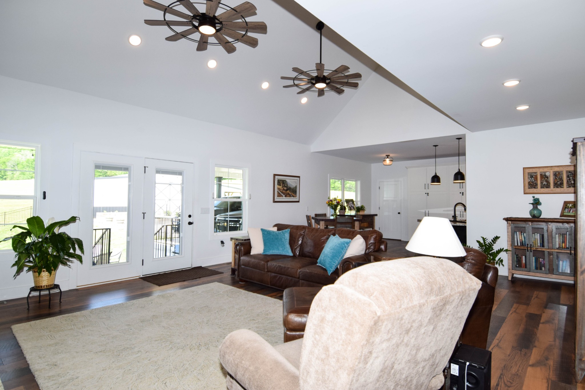 50 Lecornu Ln Property Photo 35