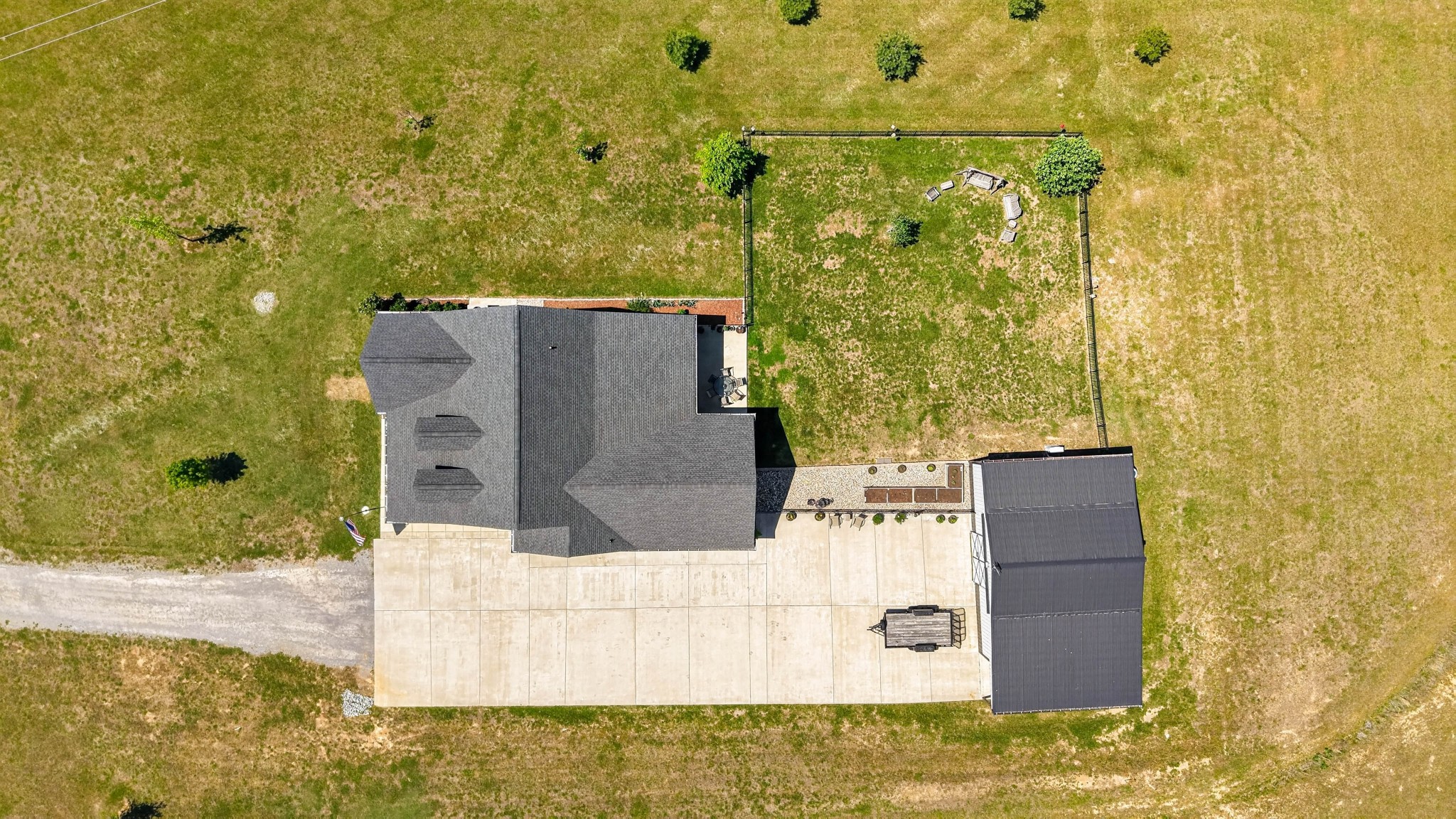 50 Lecornu Ln Property Photo 87