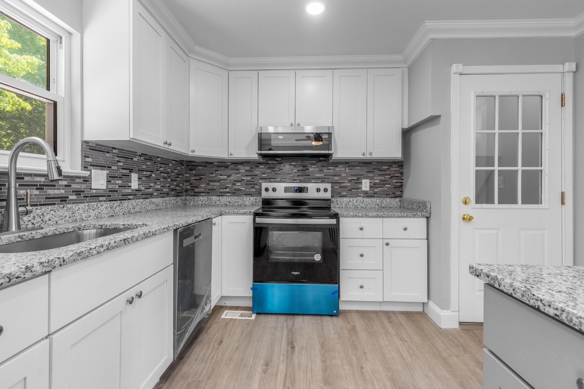 2427 Leann Cir Property Photo 5