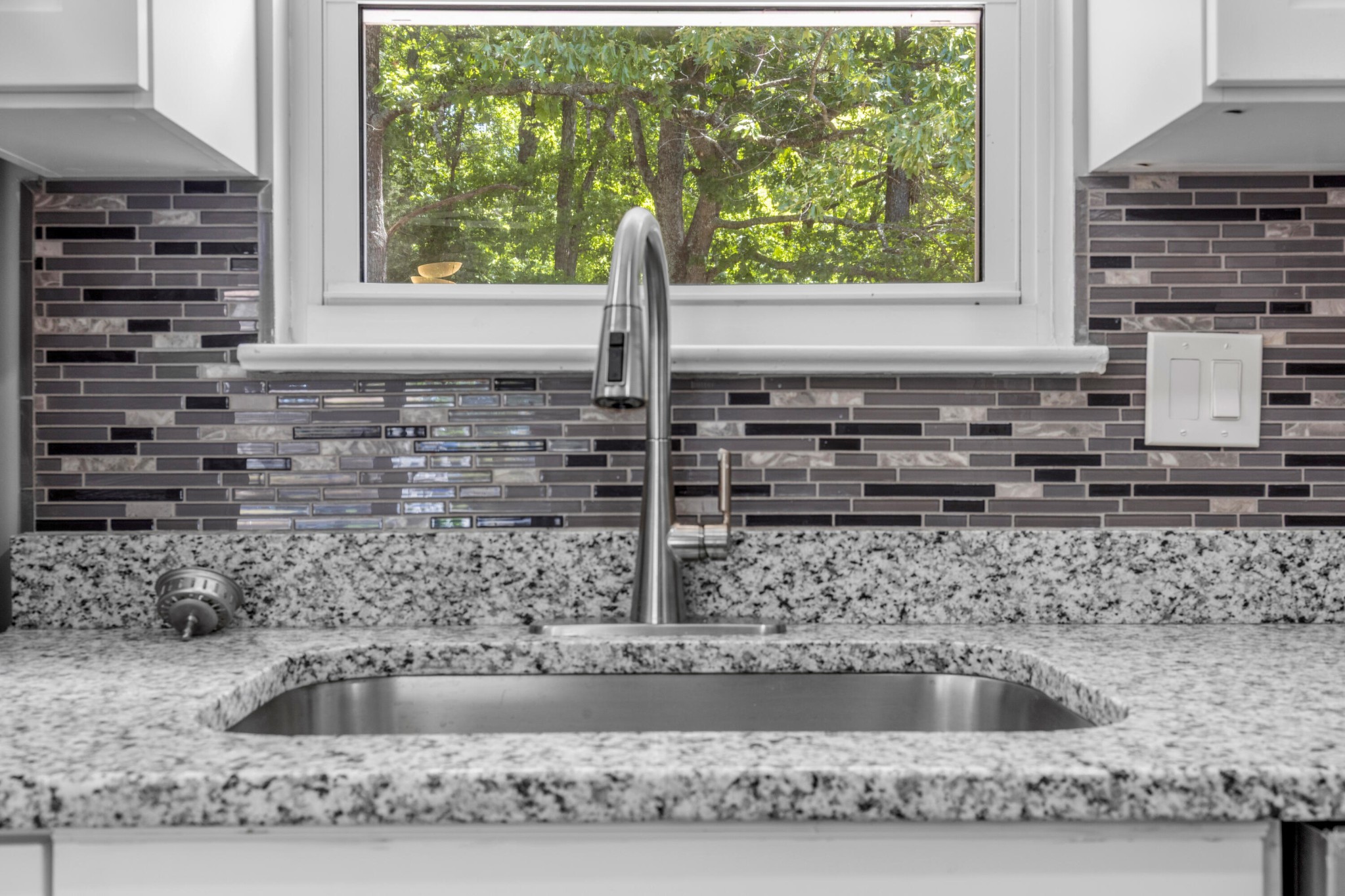 2427 Leann Cir Property Photo 6