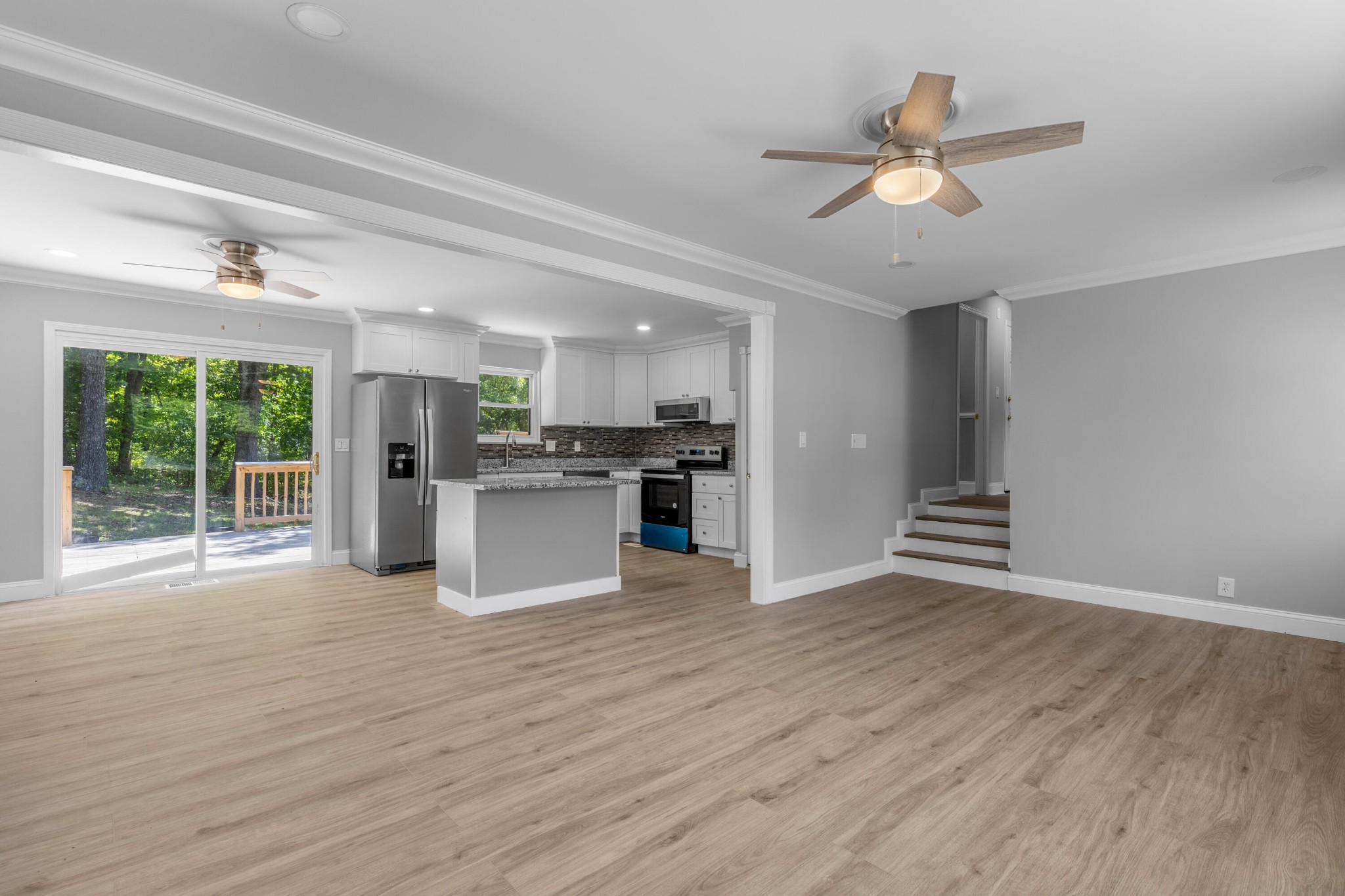 2427 Leann Cir Property Photo 8