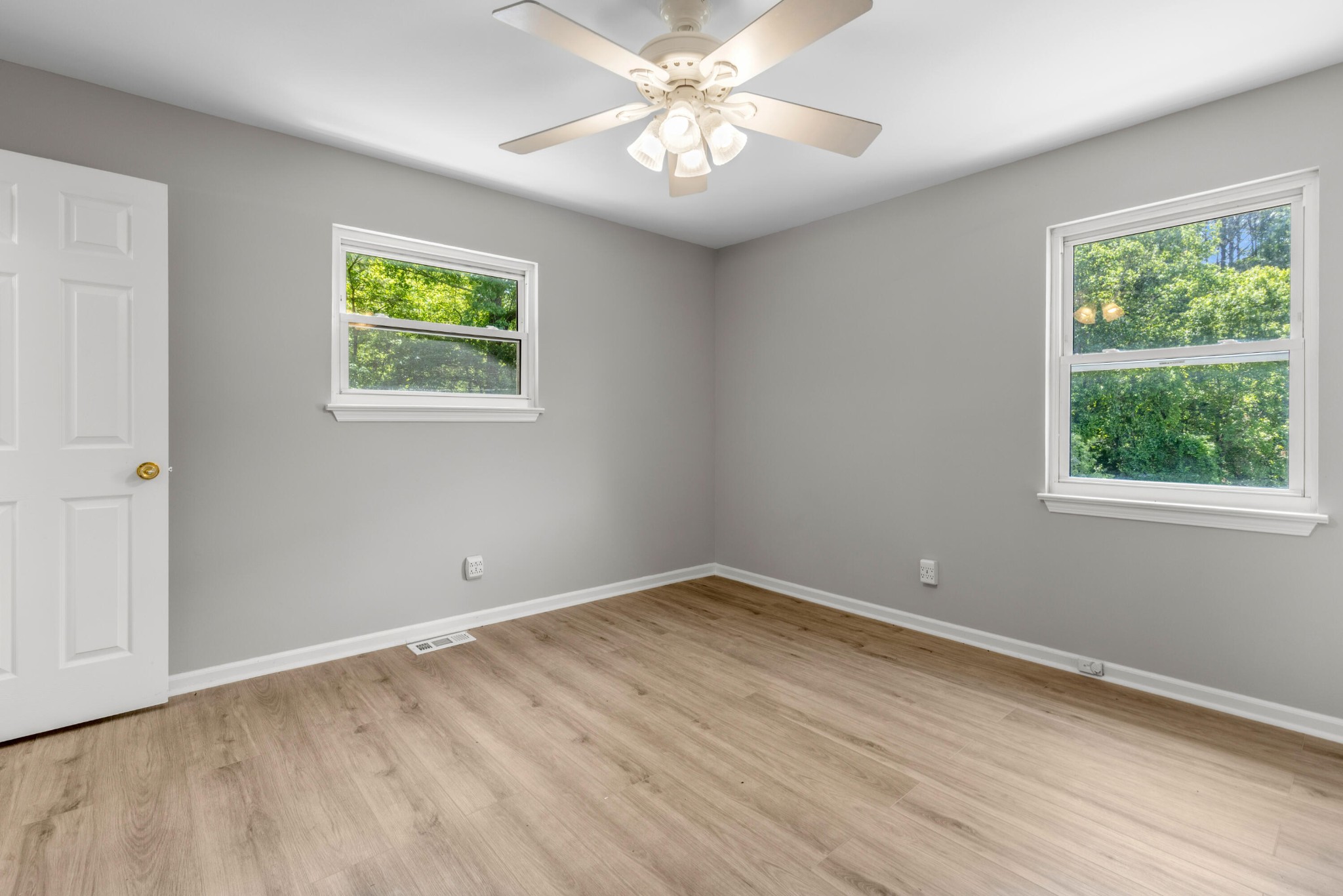 2427 Leann Cir Property Photo 13