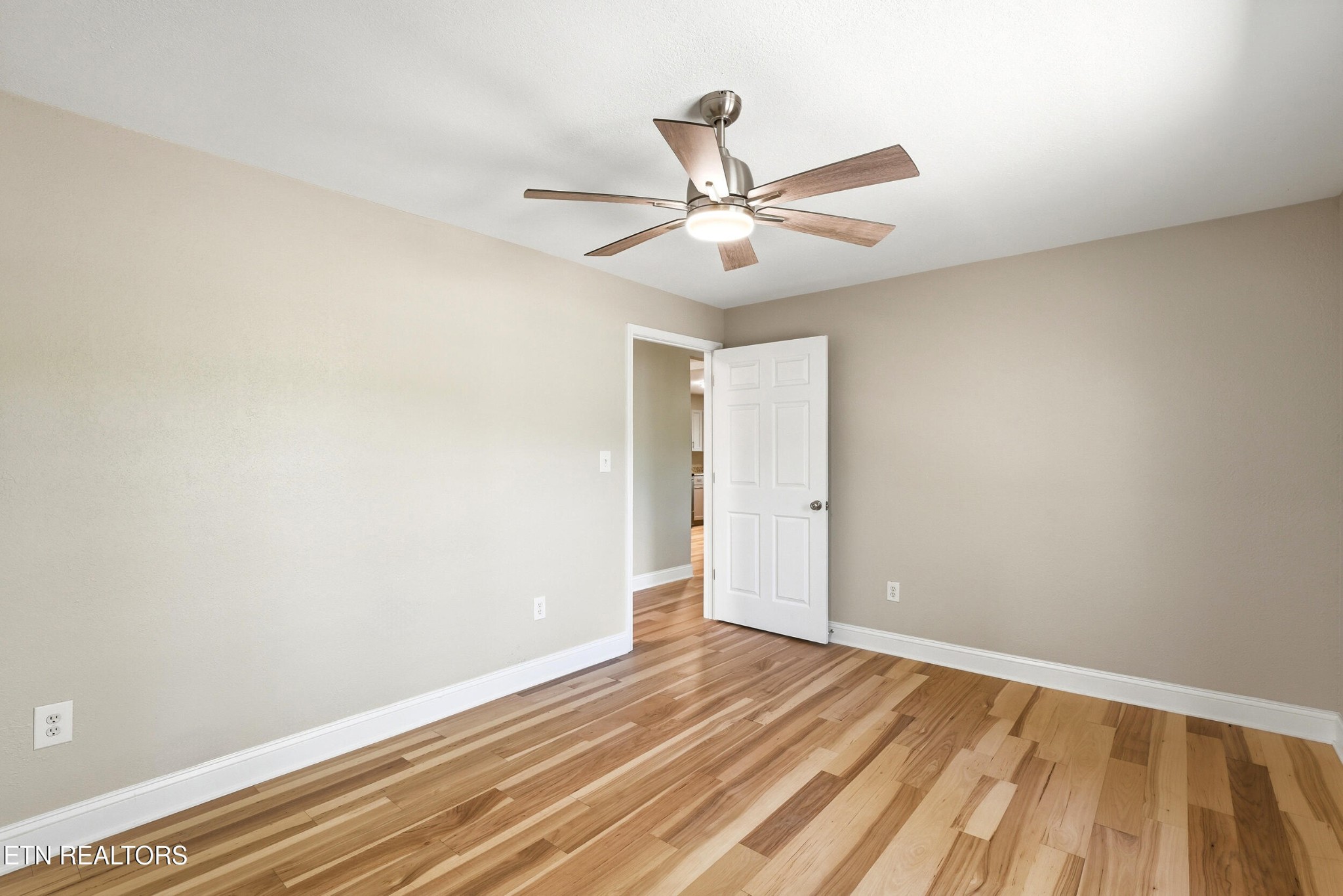 118 Clark Lane Property Photo 12
