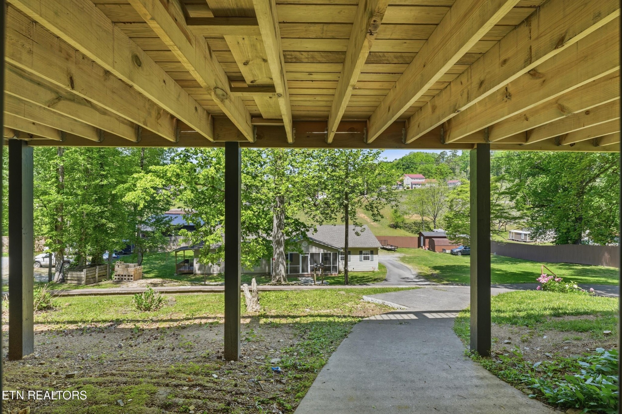 118 Clark Lane Property Photo 30