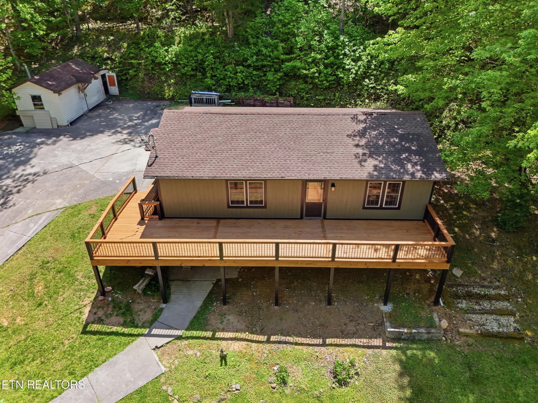 118 Clark Lane Property Photo 47
