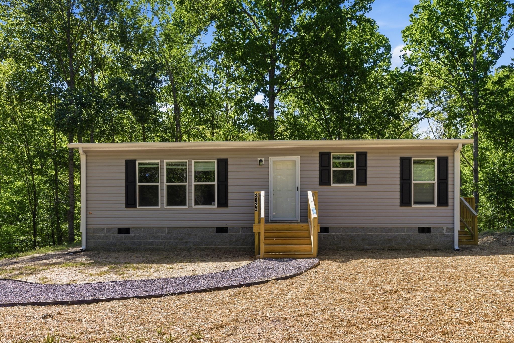 3622 Indian Hill Rd Property Photo 2