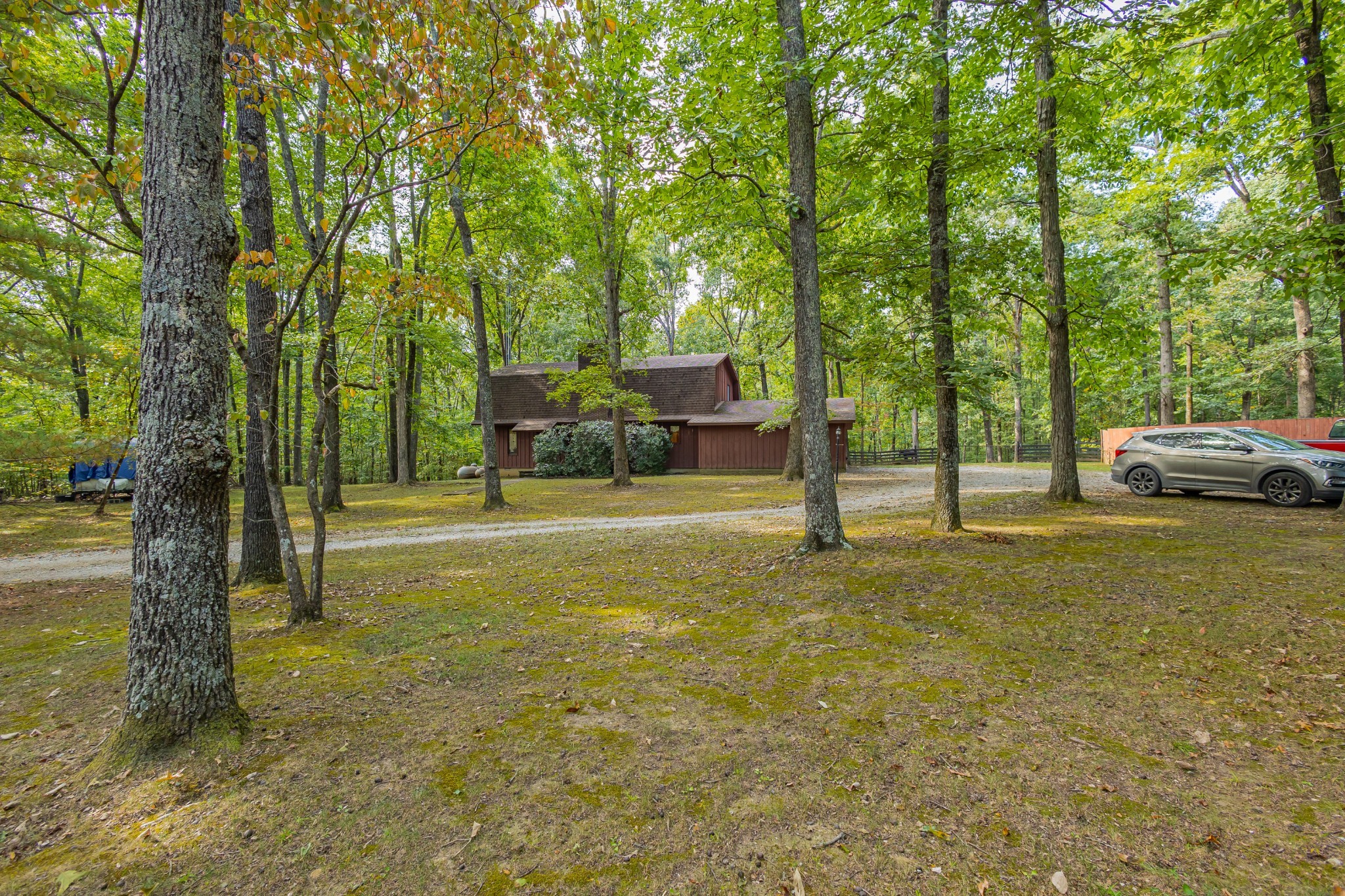 120 Evans Dr Property Photo 3