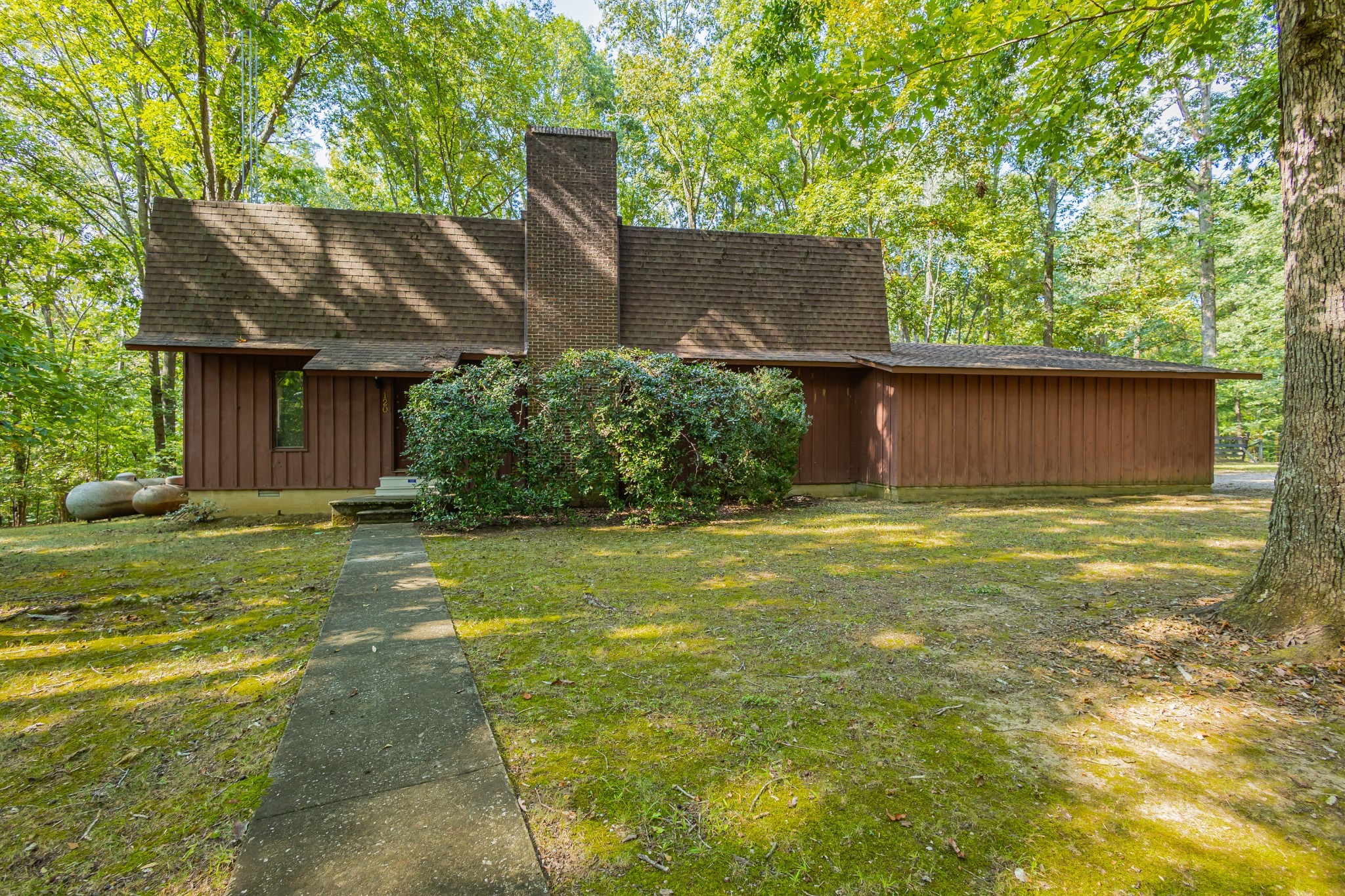 120 Evans Dr Property Photo 5