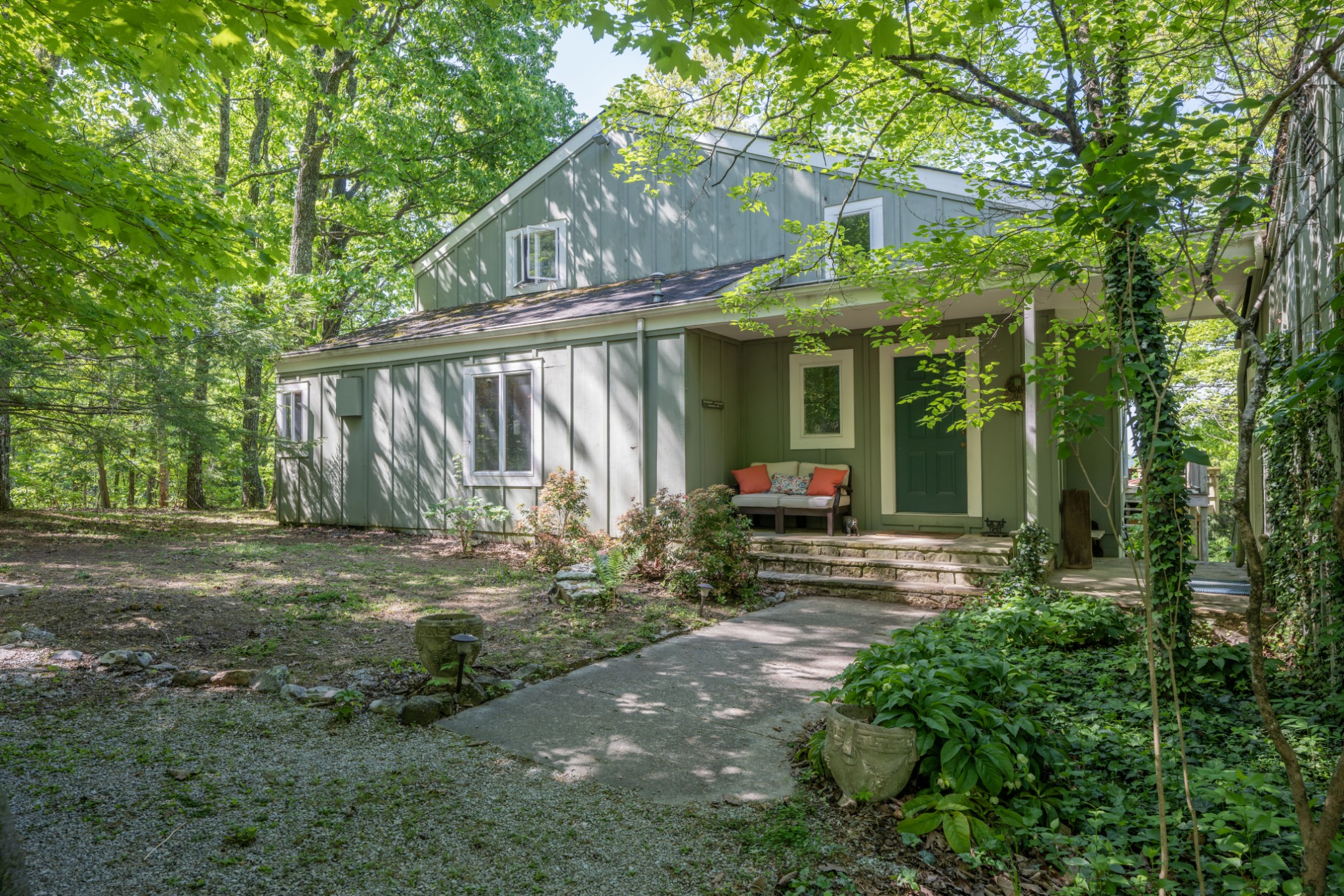 3442 Sherwood Rd Property Photo 1