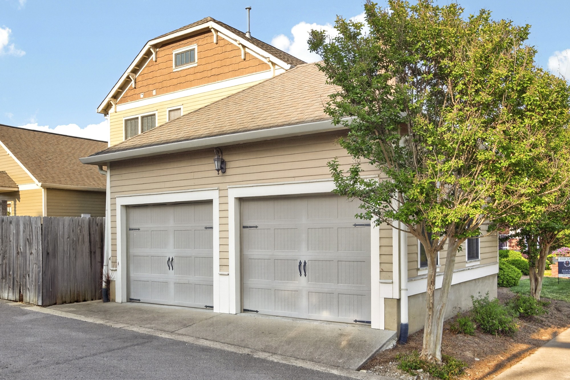 311 Crows Nest Aly Property Photo 37