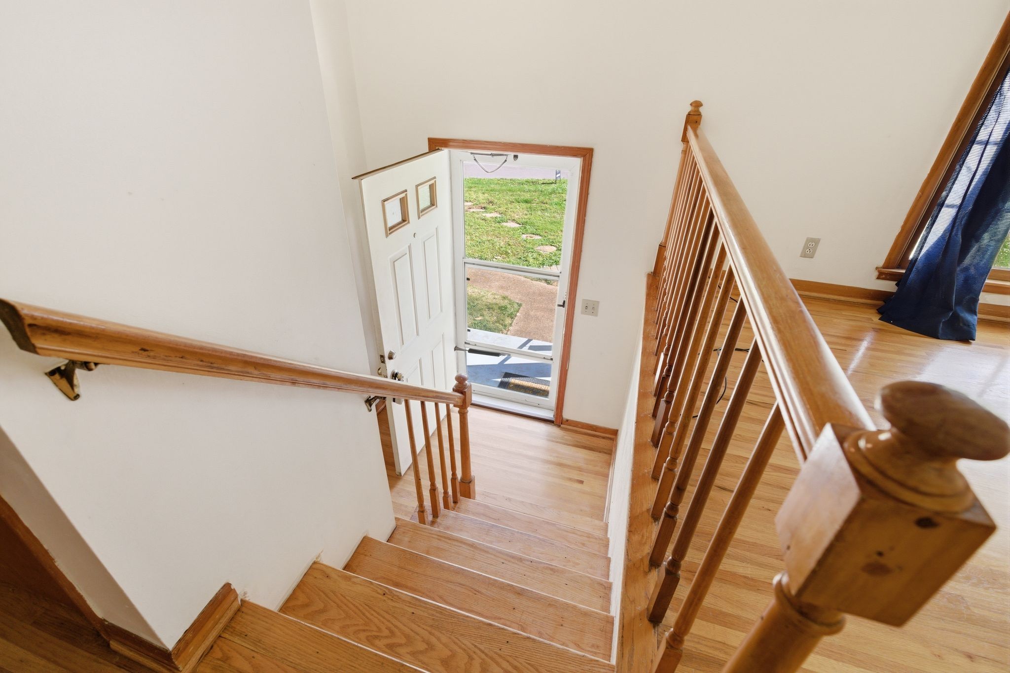 124 Luna Dr Property Photo 4