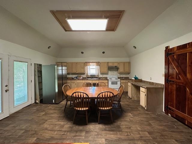 540 Rolling Oak Dr Property Photo 11